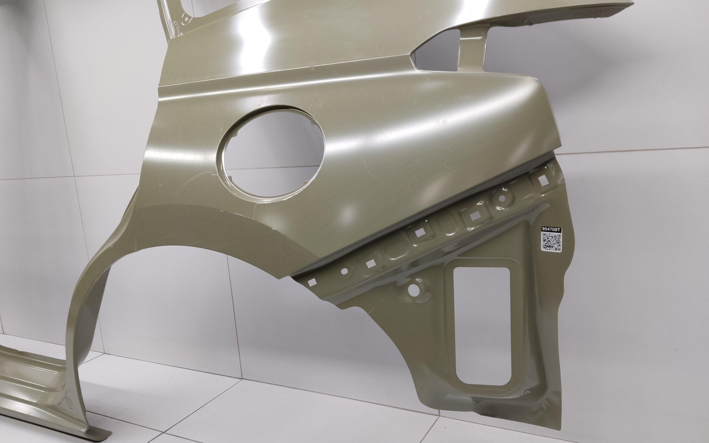 Панель кузова боковая левая Haval Jolion