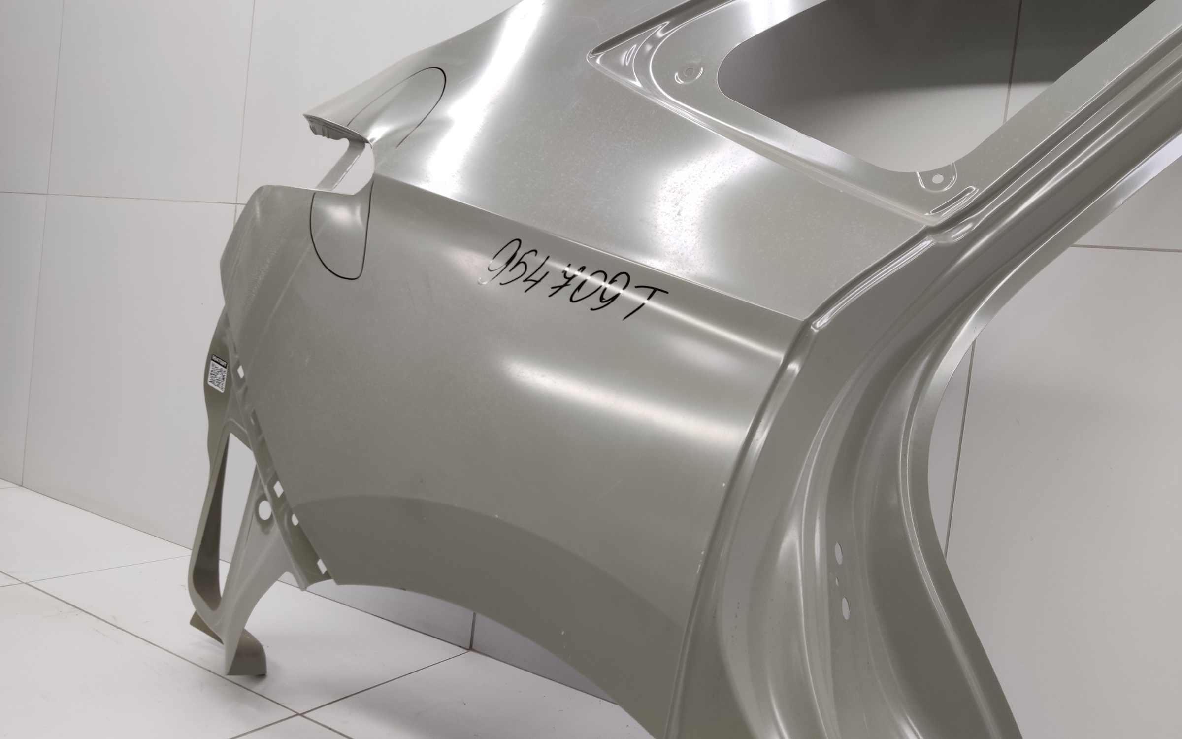 Панель кузова боковая правая Haval Jolion