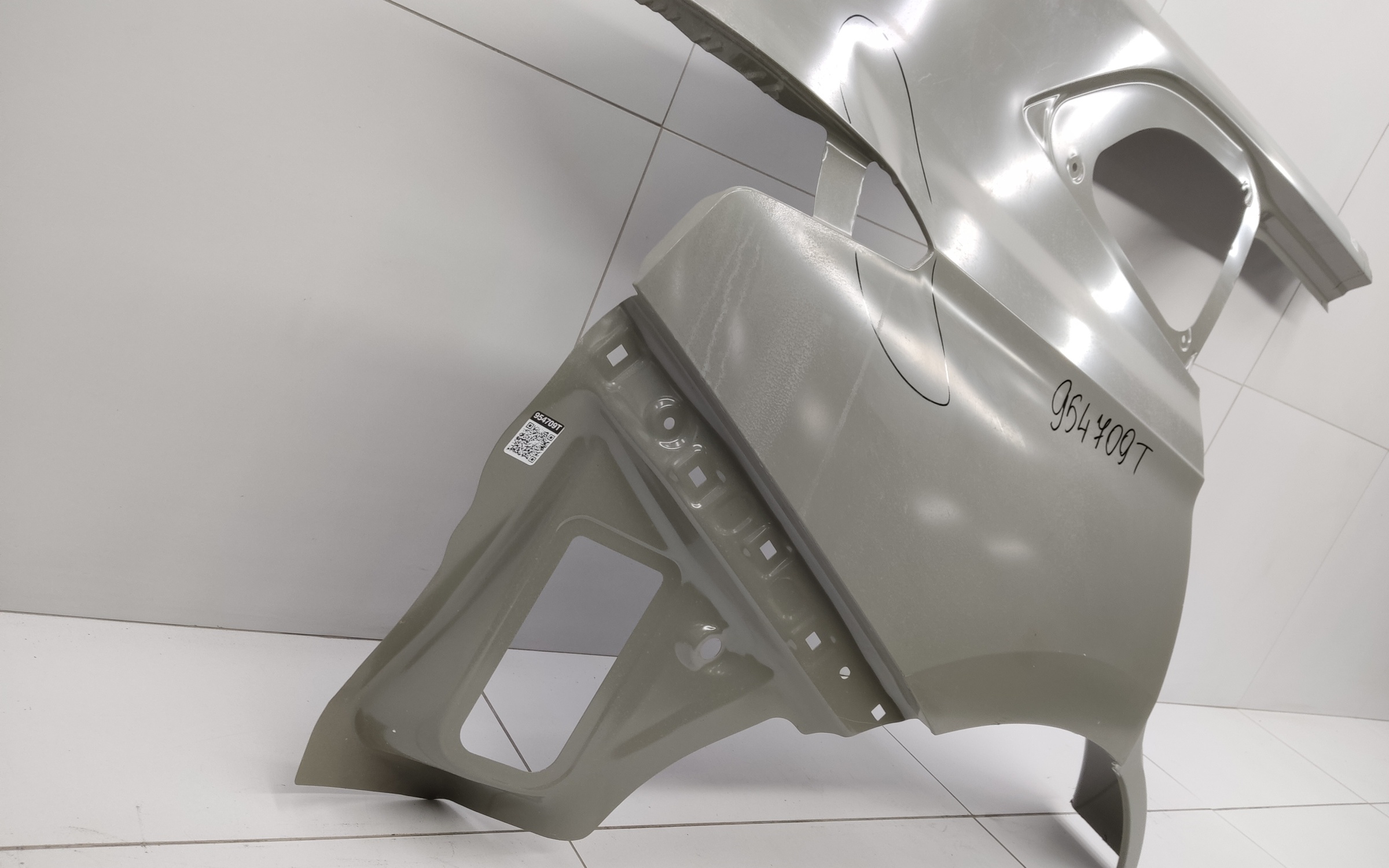 Панель кузова боковая правая Haval Jolion