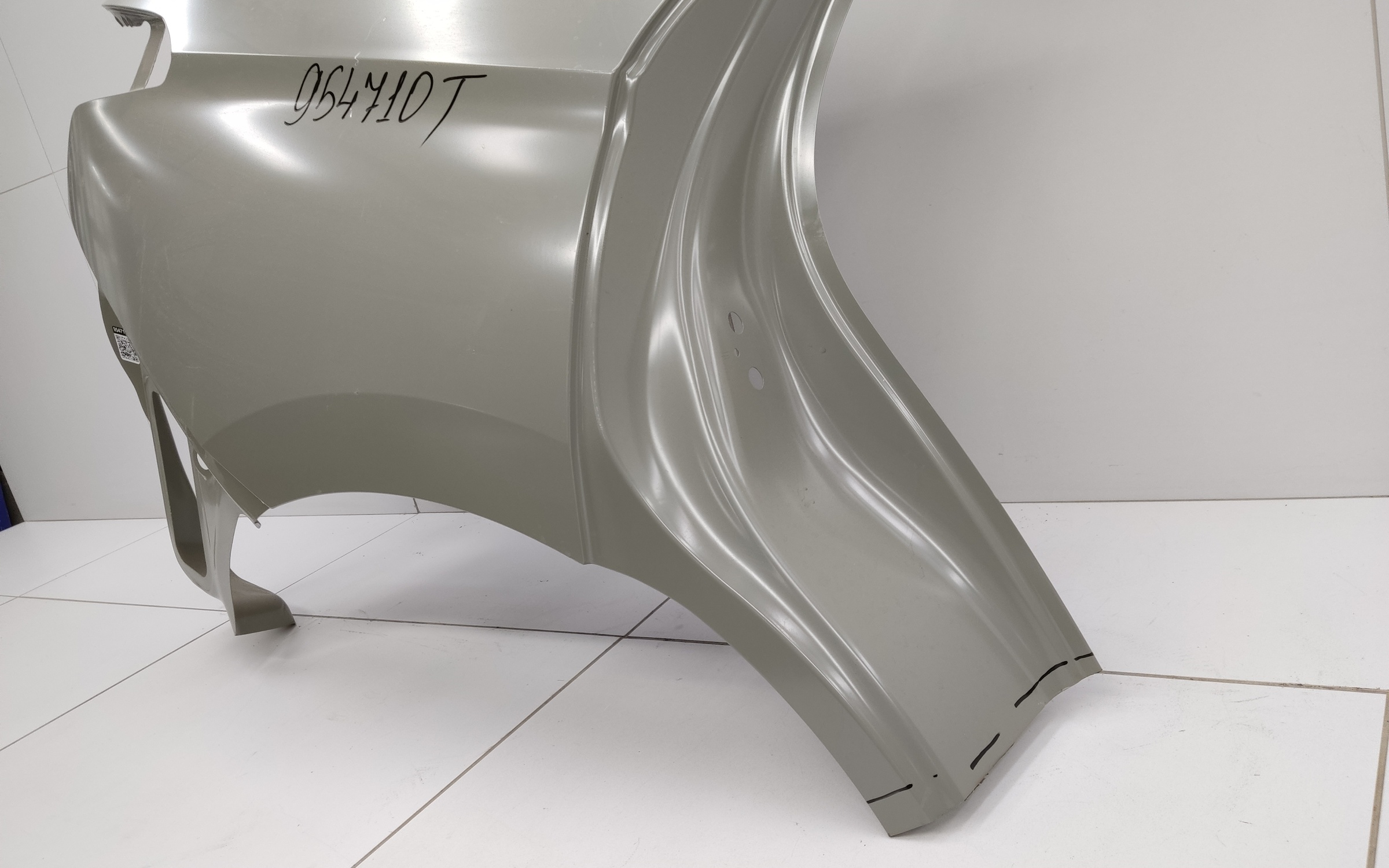 Панель кузова боковая правая Haval Jolion