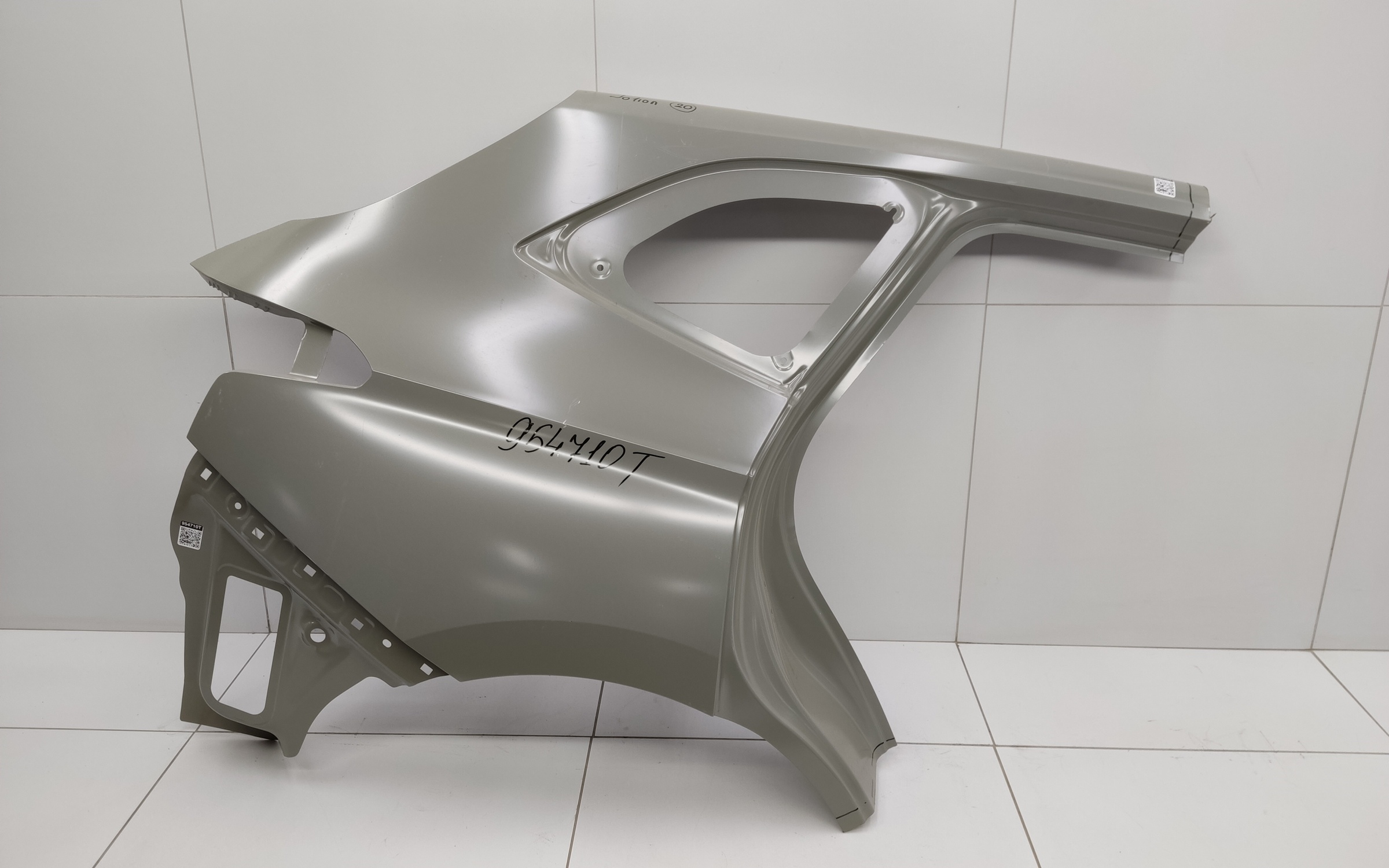 Панель кузова боковая правая Haval Jolion