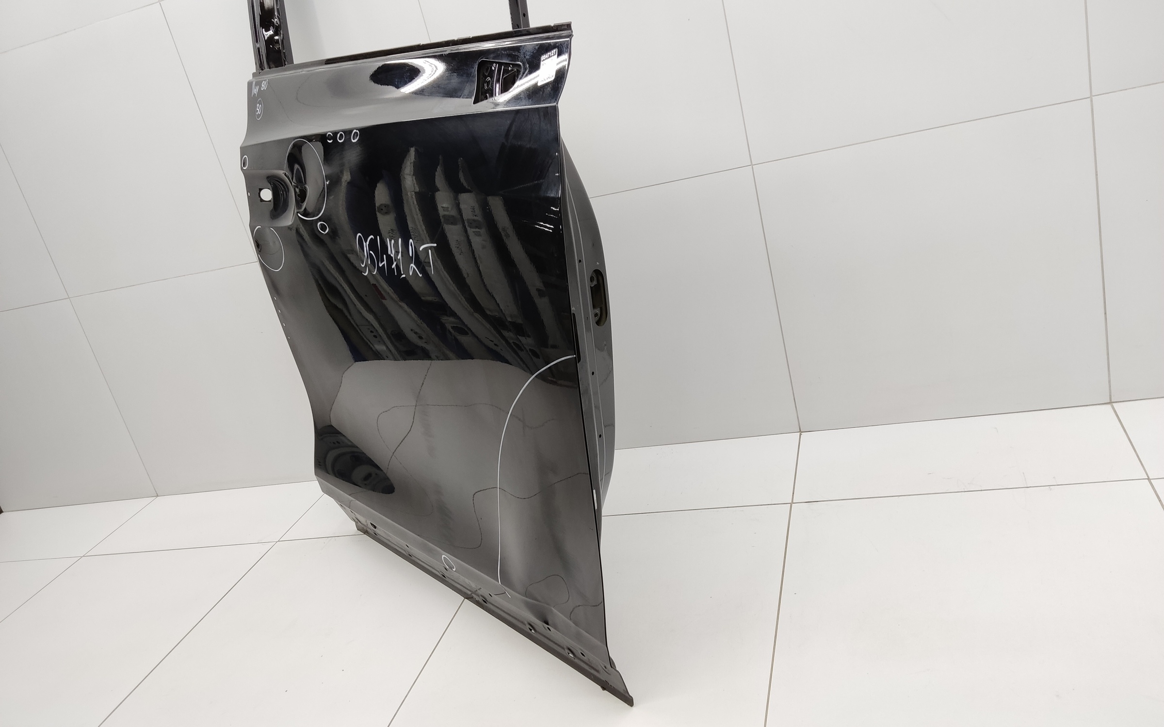 Дверь передняя правая Wey 80