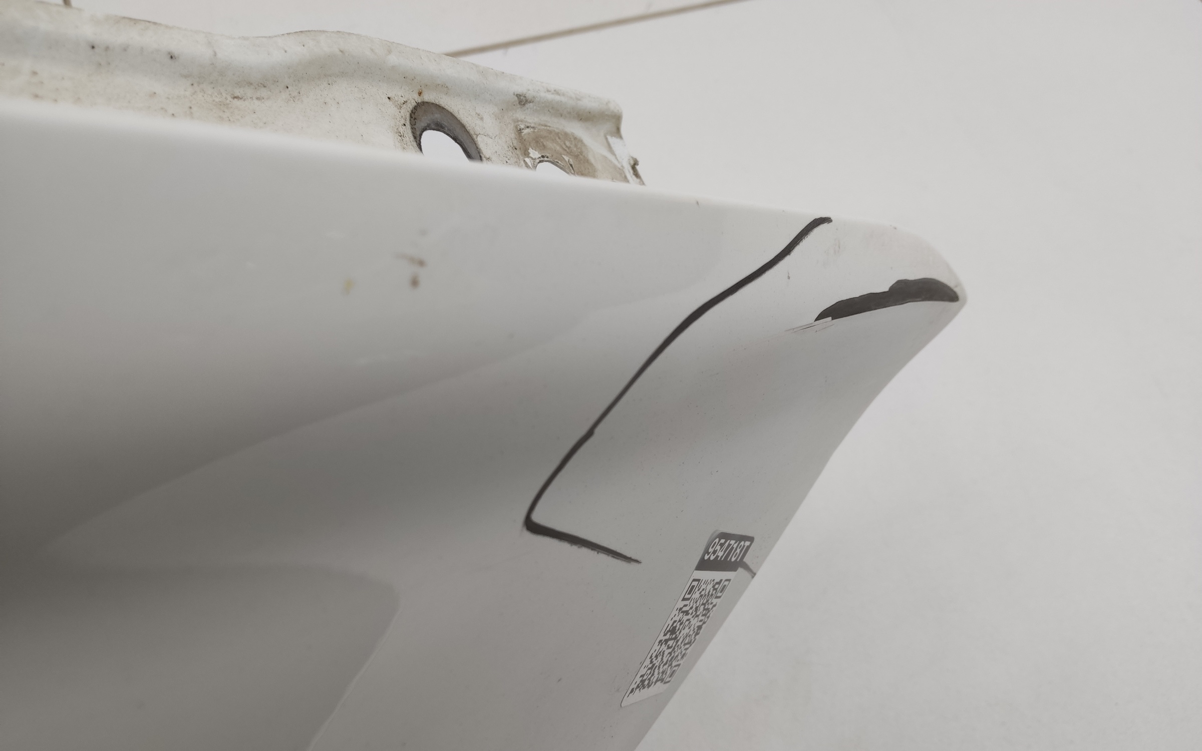 Крыло переднее правое Москвич 3