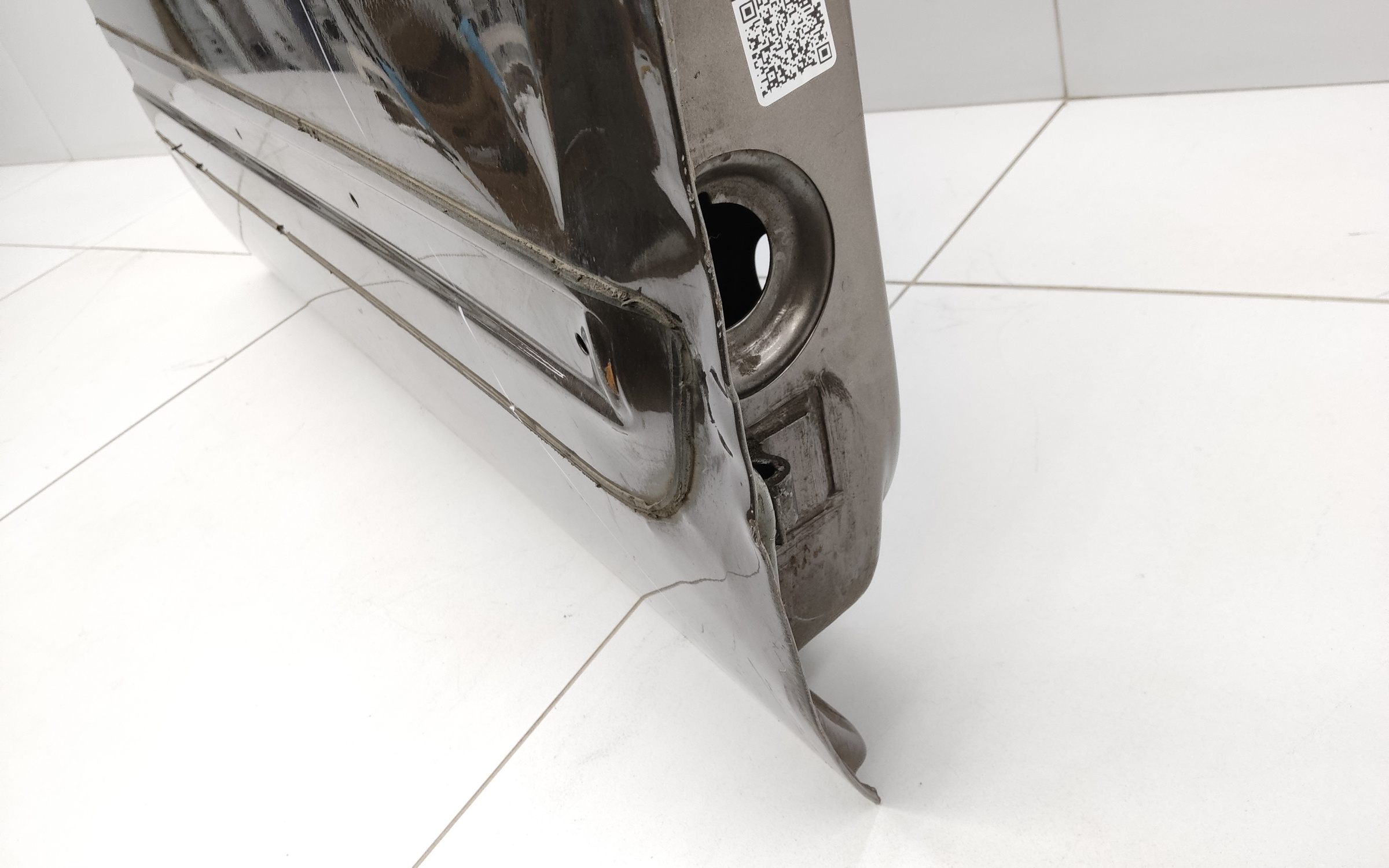 Дверь передняя правая Lada Granta 1