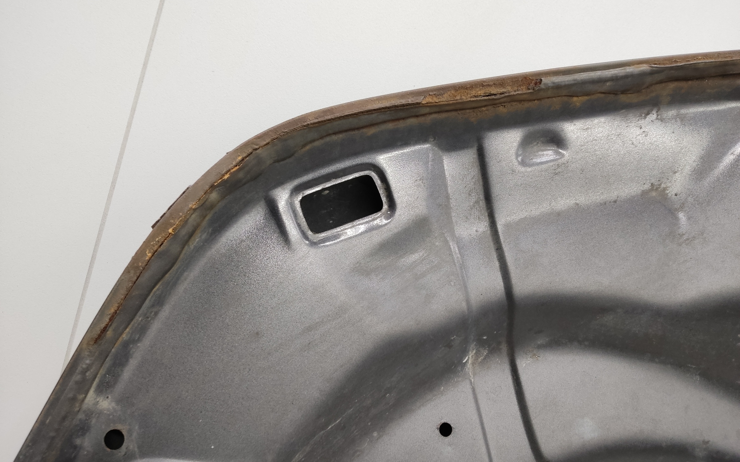 Капот Suzuki Grand Vitara 3 JT "Gordon"