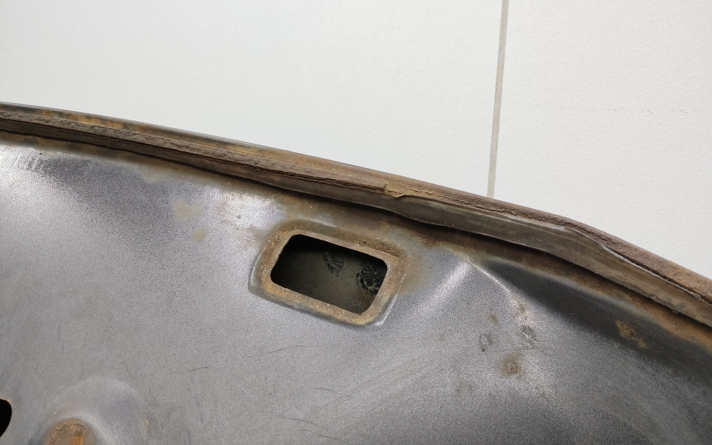 Капот Suzuki Grand Vitara 3 JT "Gordon"