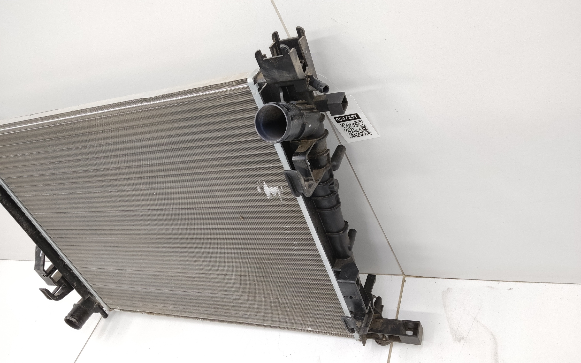 Радиатор охлаждения двигателя Renault Logan 2 MT/AT "AVT"