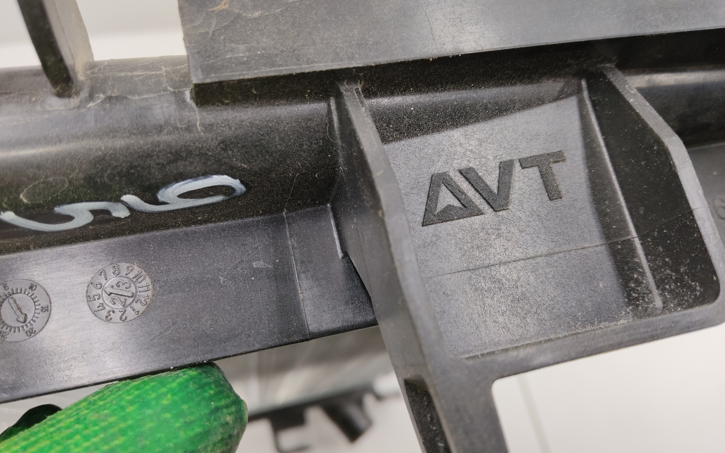 Радиатор охлаждения двигателя Renault Logan 2 MT/AT "AVT"