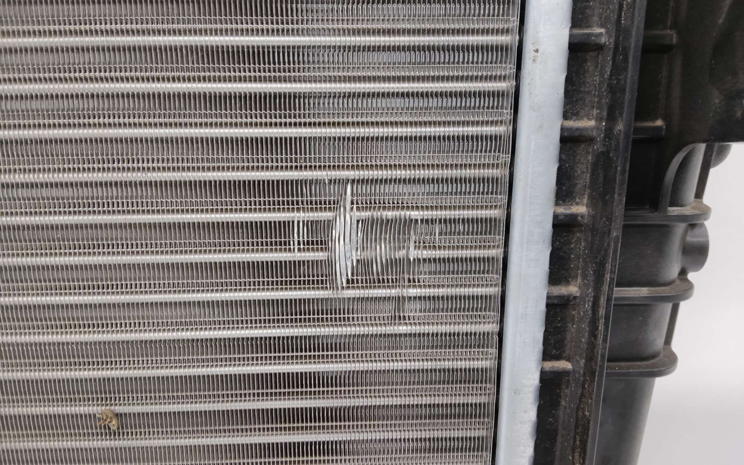 Радиатор охлаждения двигателя Renault Logan 2 MT/AT "AVT"