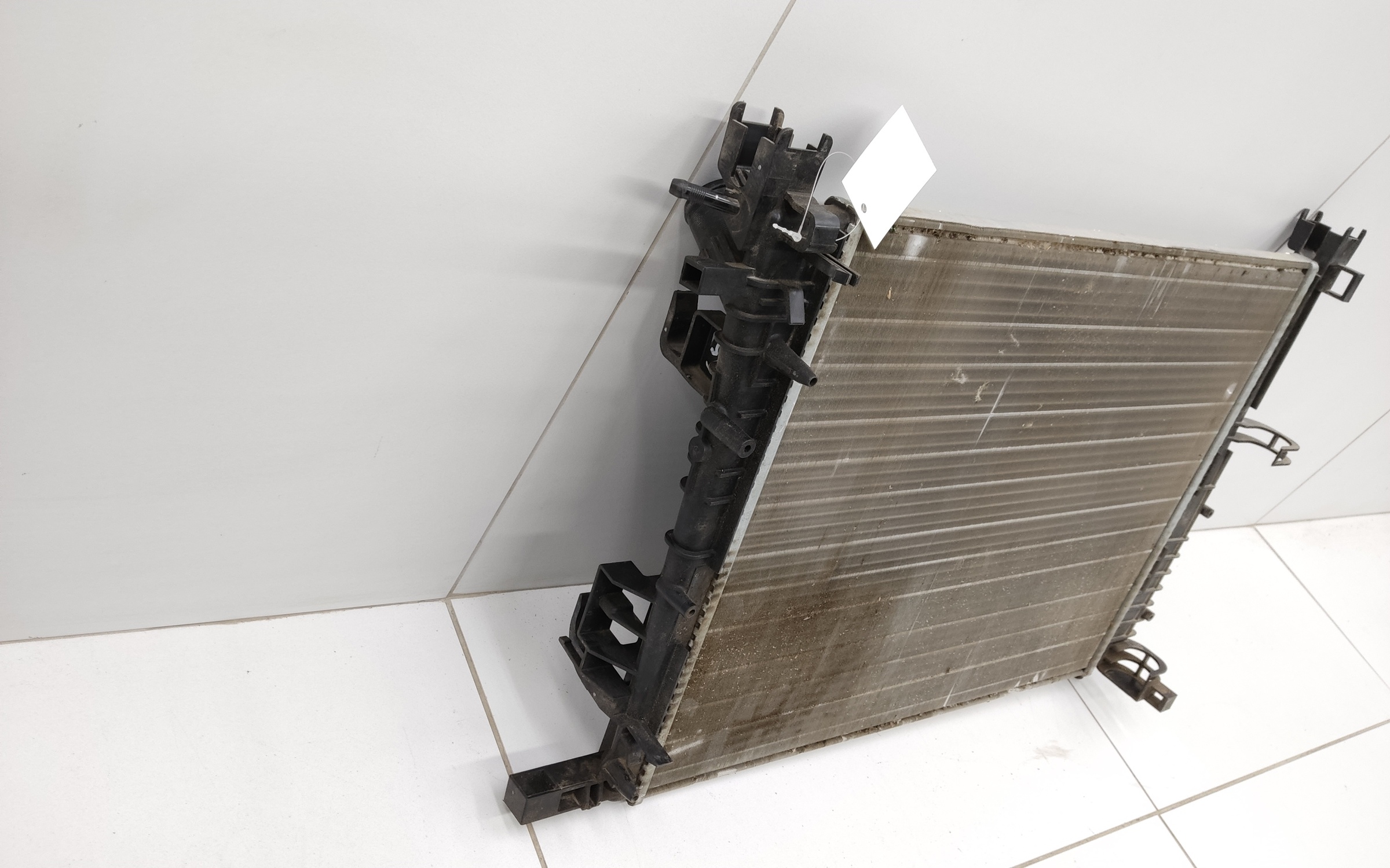 Радиатор охлаждения двигателя Renault Logan 2 MT/AT "AVT"