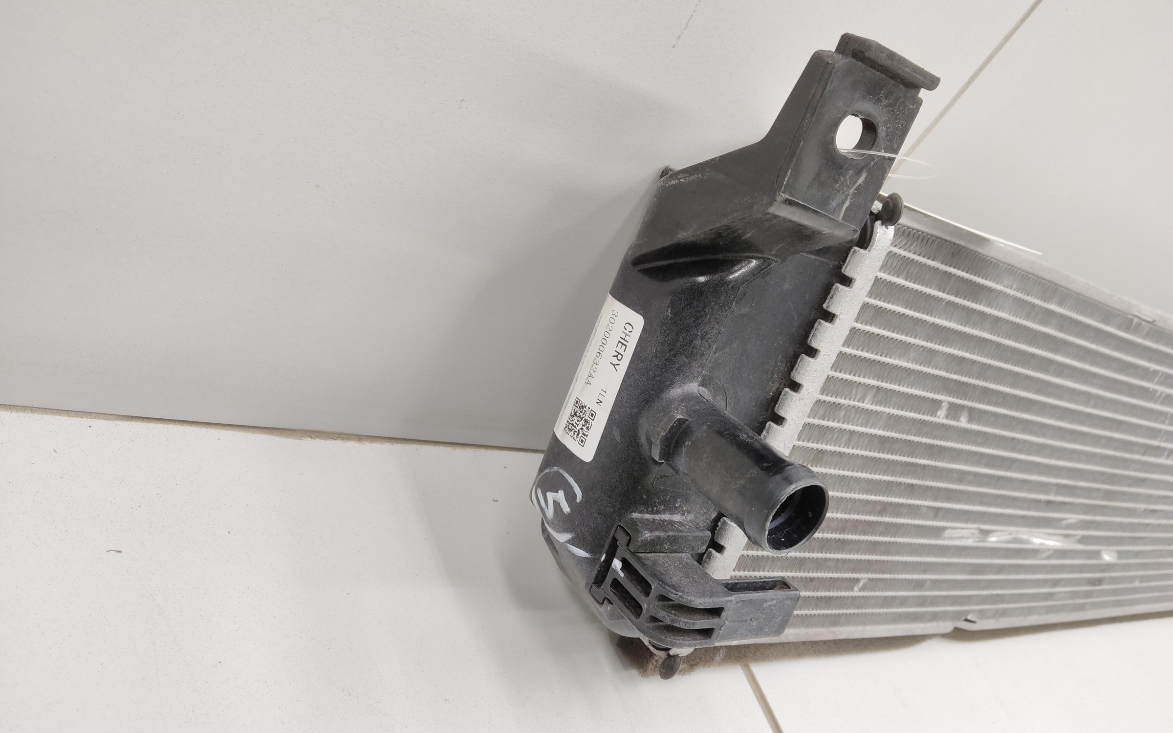 Радиатор турбины " Интеркулер " Omoda C5