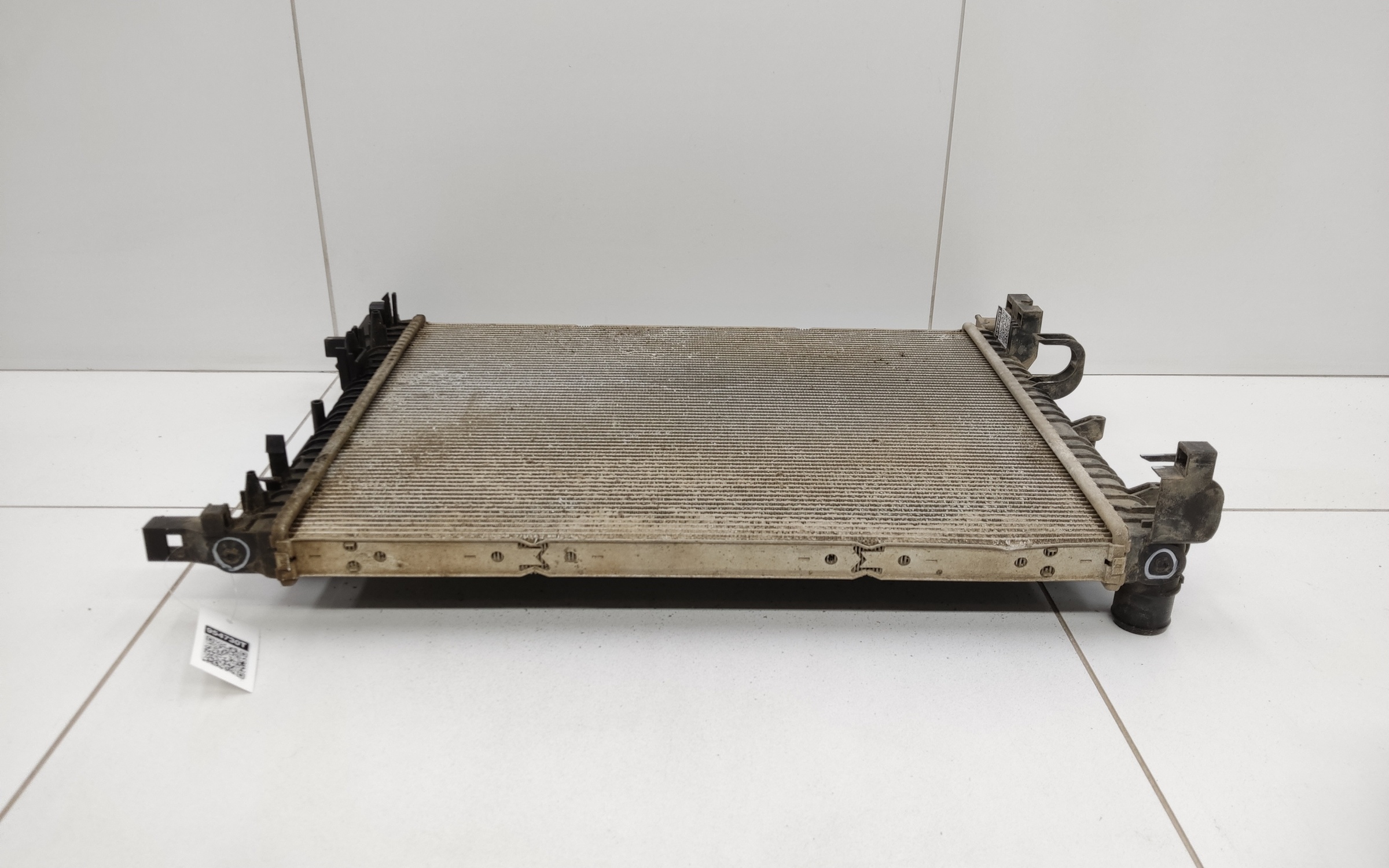 Радиатор охлаждения двигателя Renault Arkana