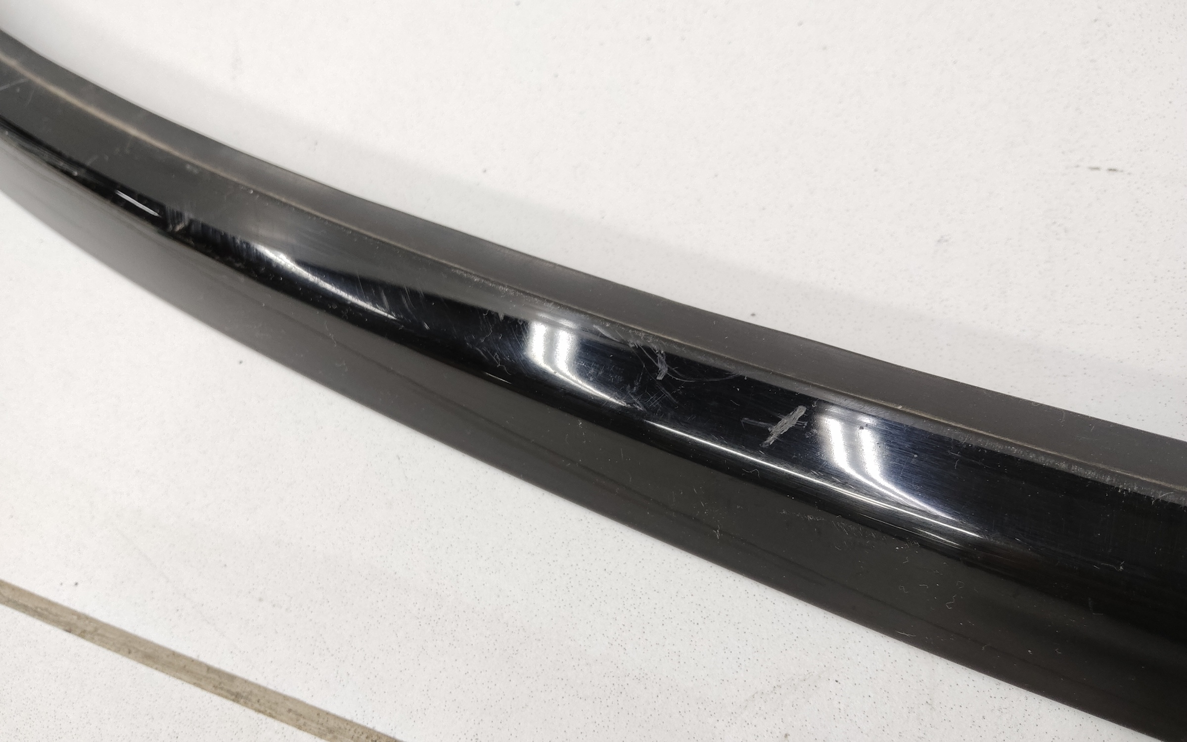 Накладка крышки багажника хром Voyah Free Restail