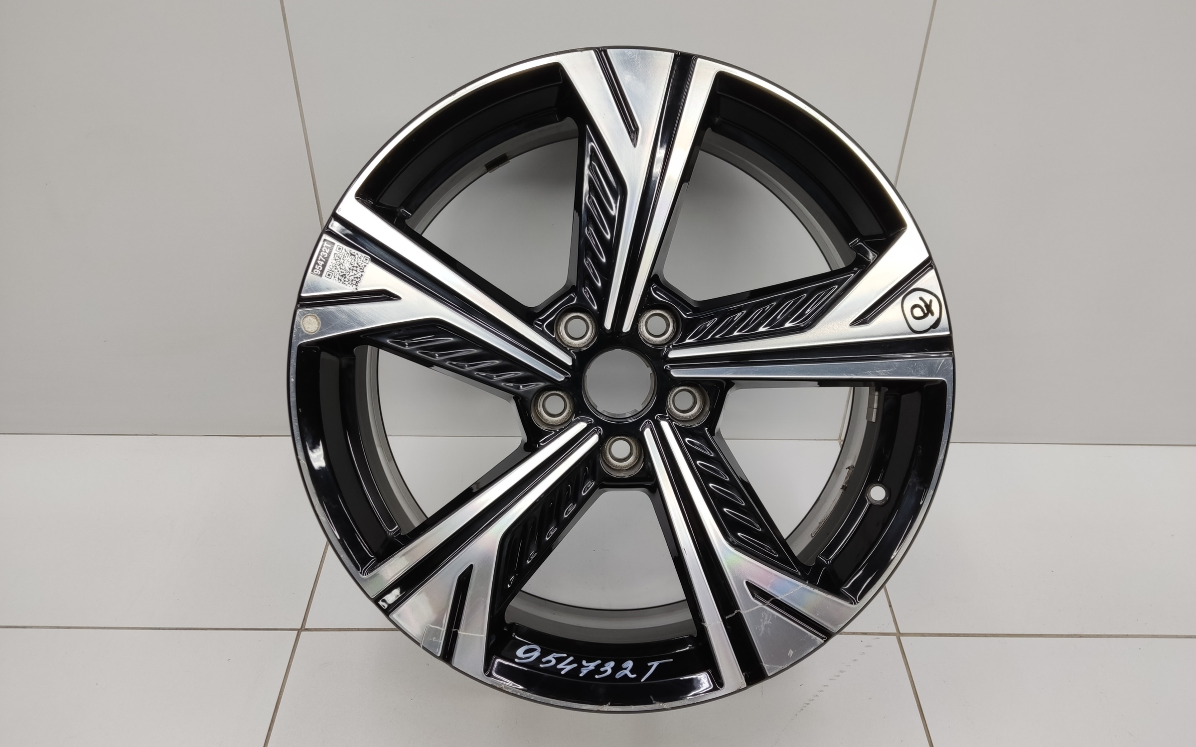 Диск колеса литой Geely Cityray R19