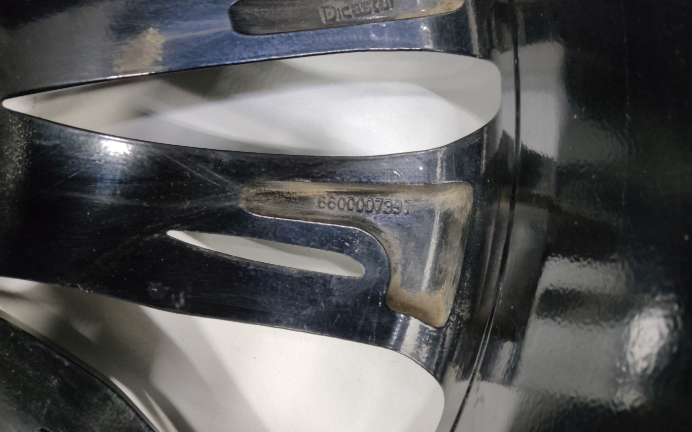 Диск колеса литой Geely Tugella R20 черный