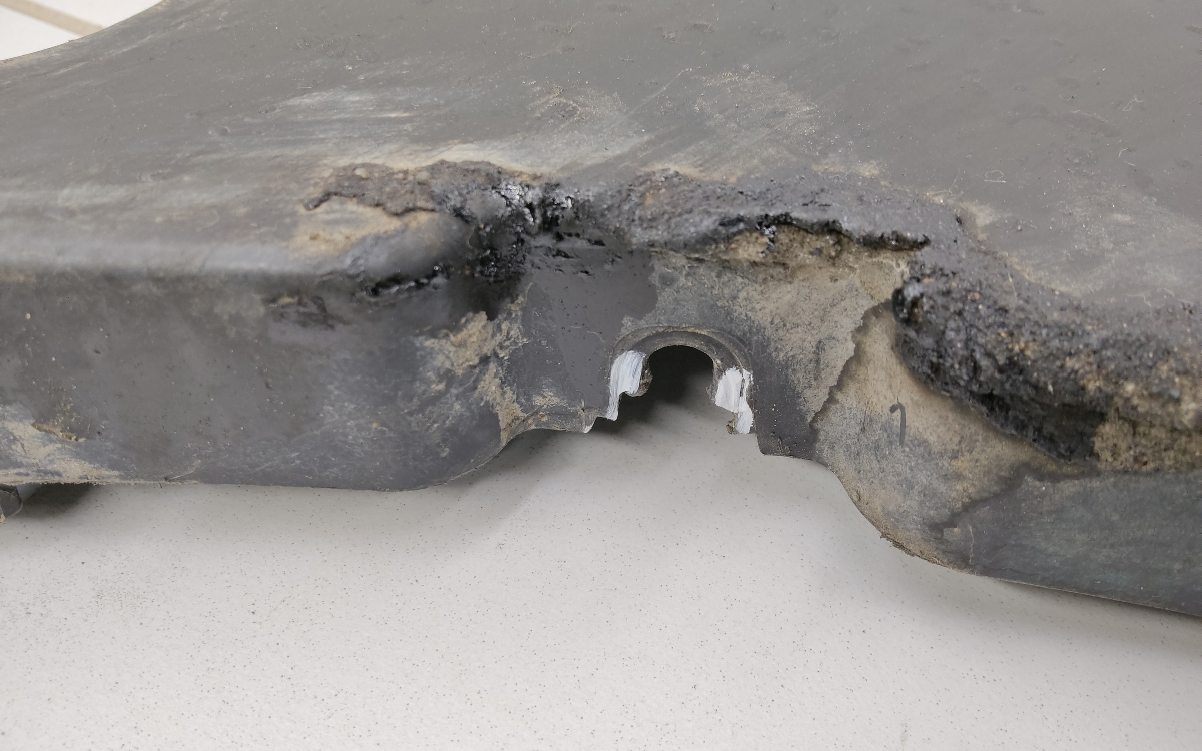 Пыльник переднего бампера Volvo XC90 2