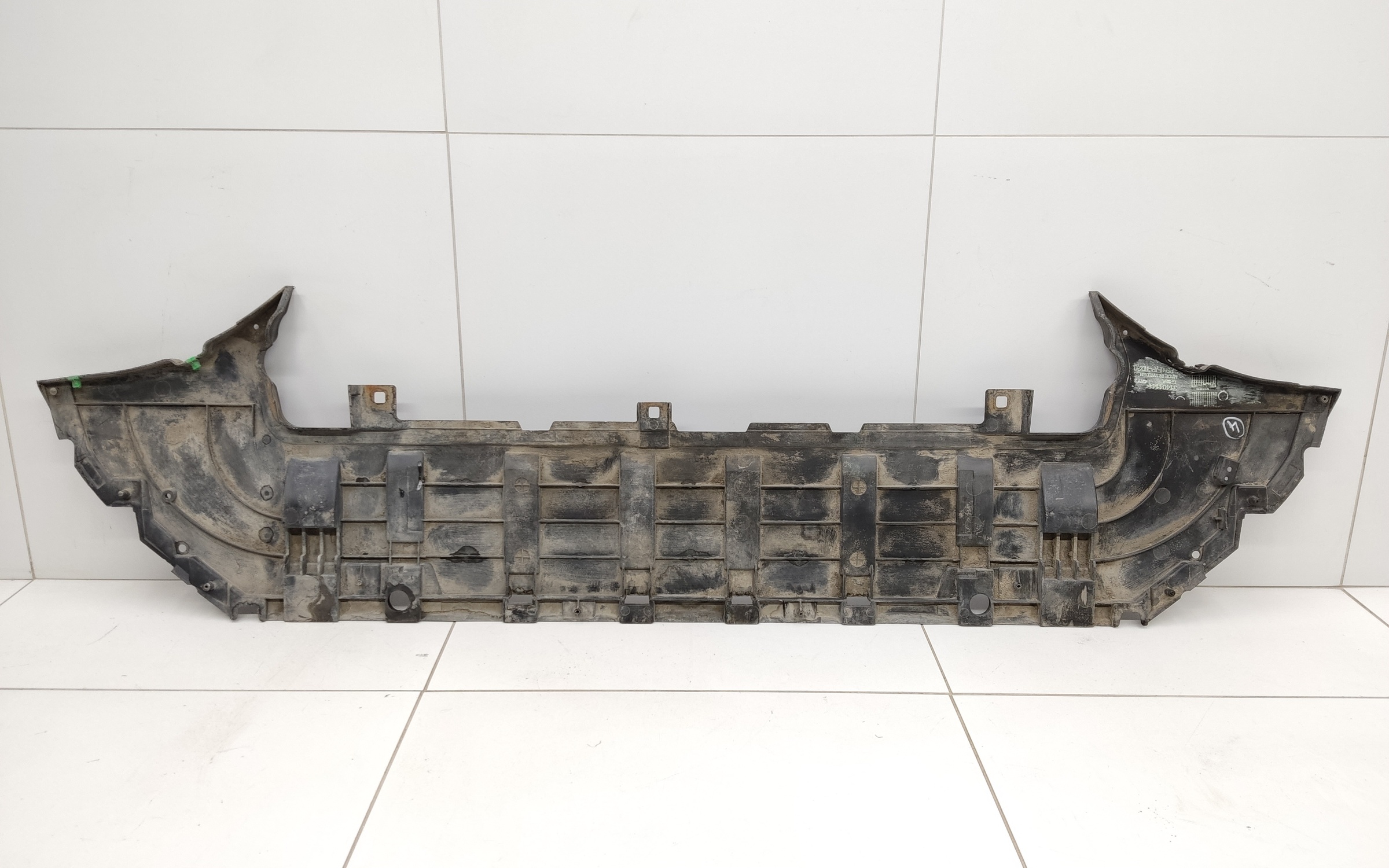 Пыльник переднего бампера Volvo XC90 2