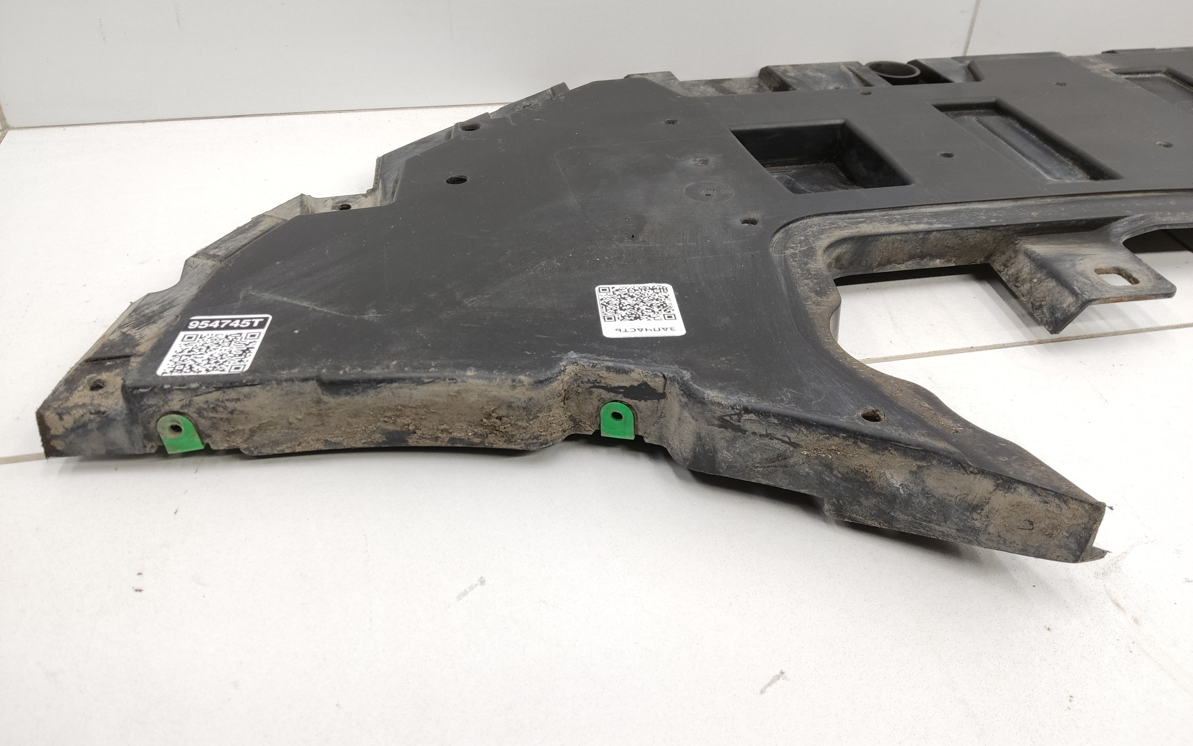 Пыльник переднего бампера Volvo XC90 2