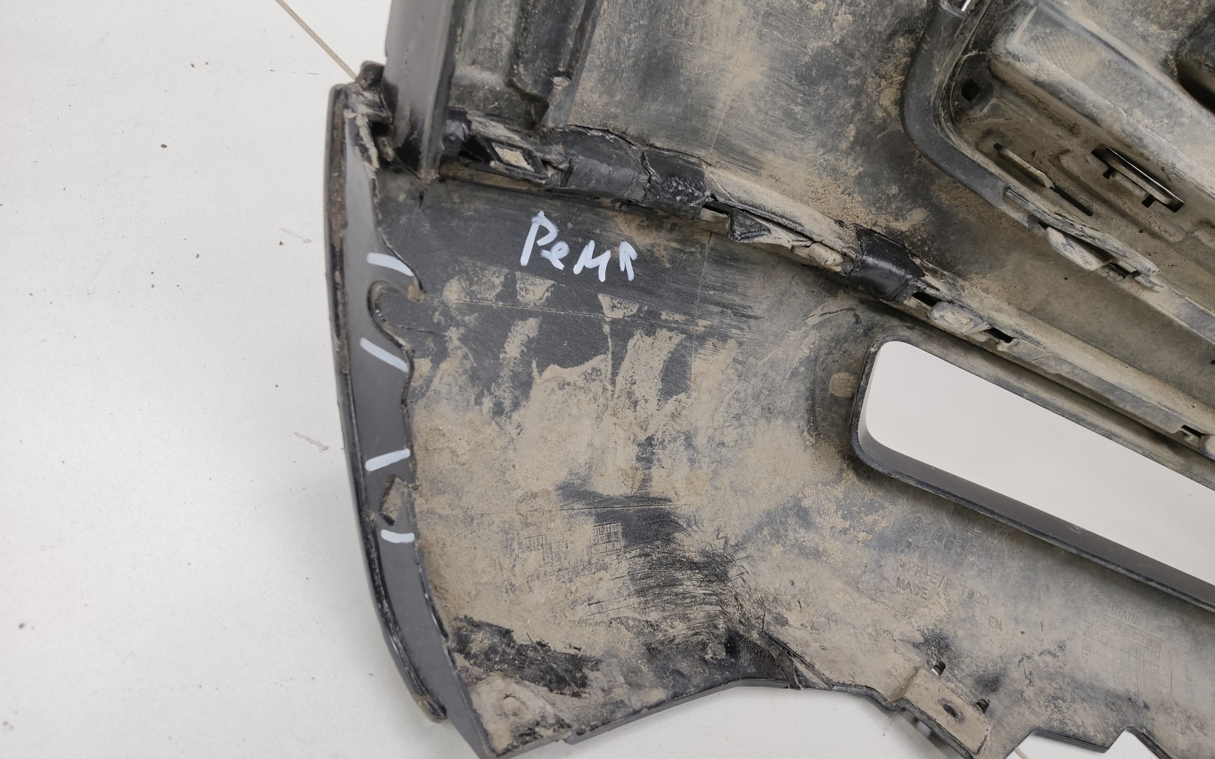 Бампер передний Volvo XC90 2