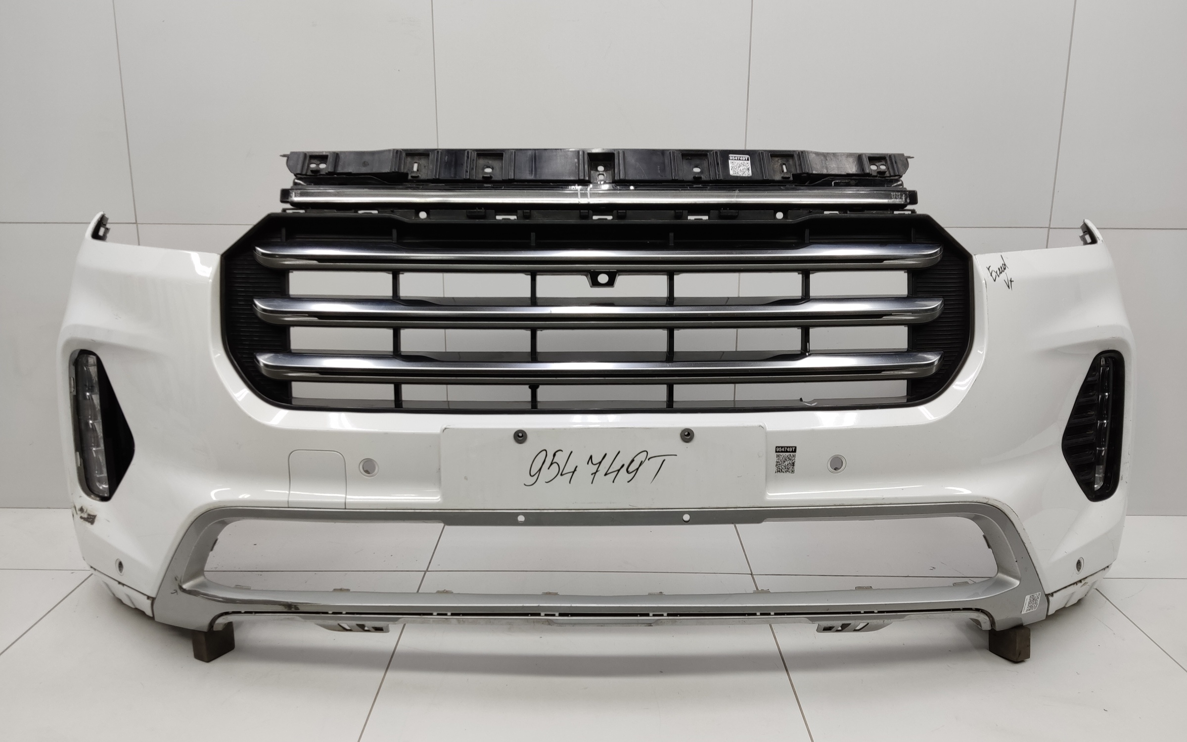 Бампер передний Exeed VX