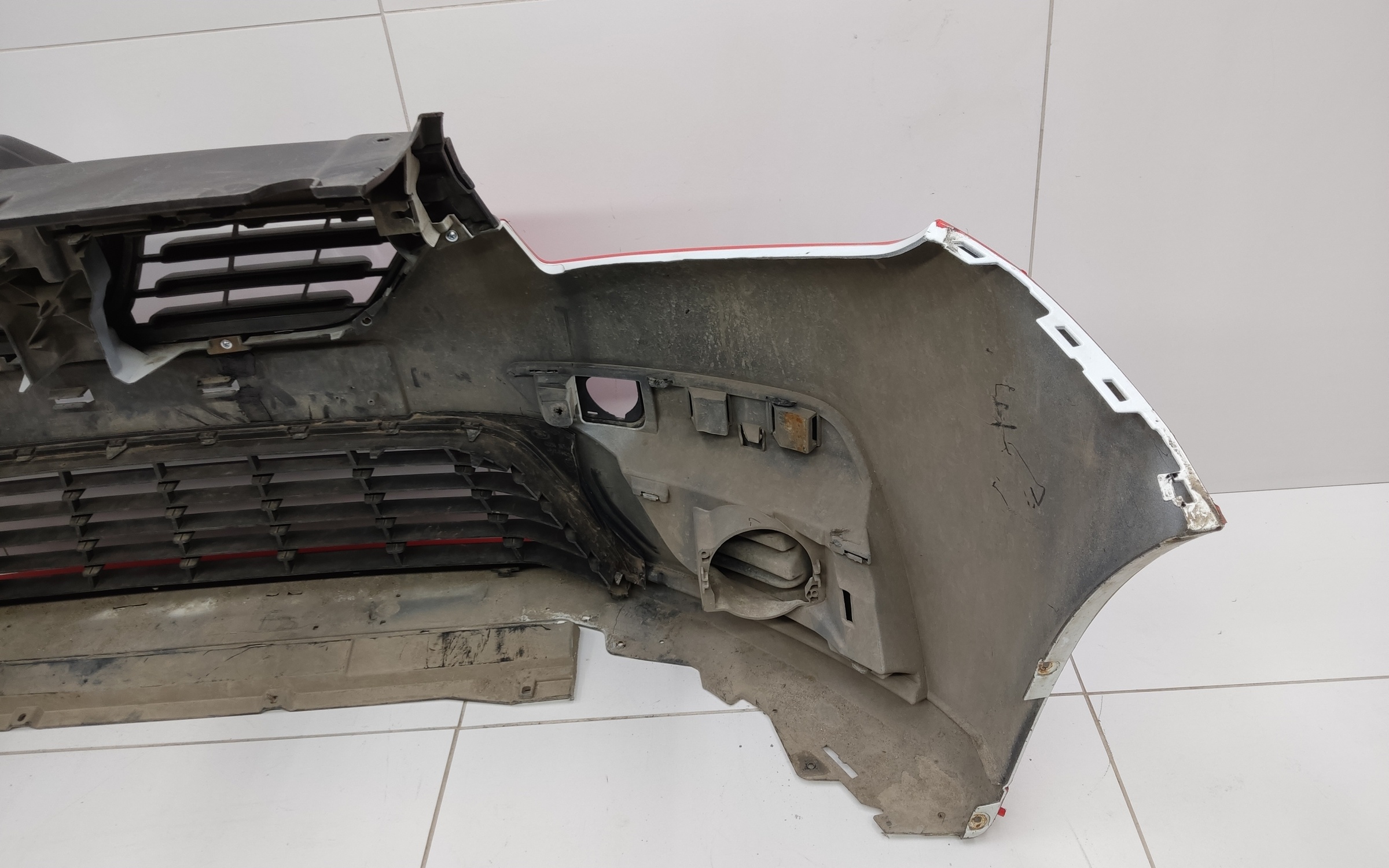 Бампер передний Renault Logan 2 Restail