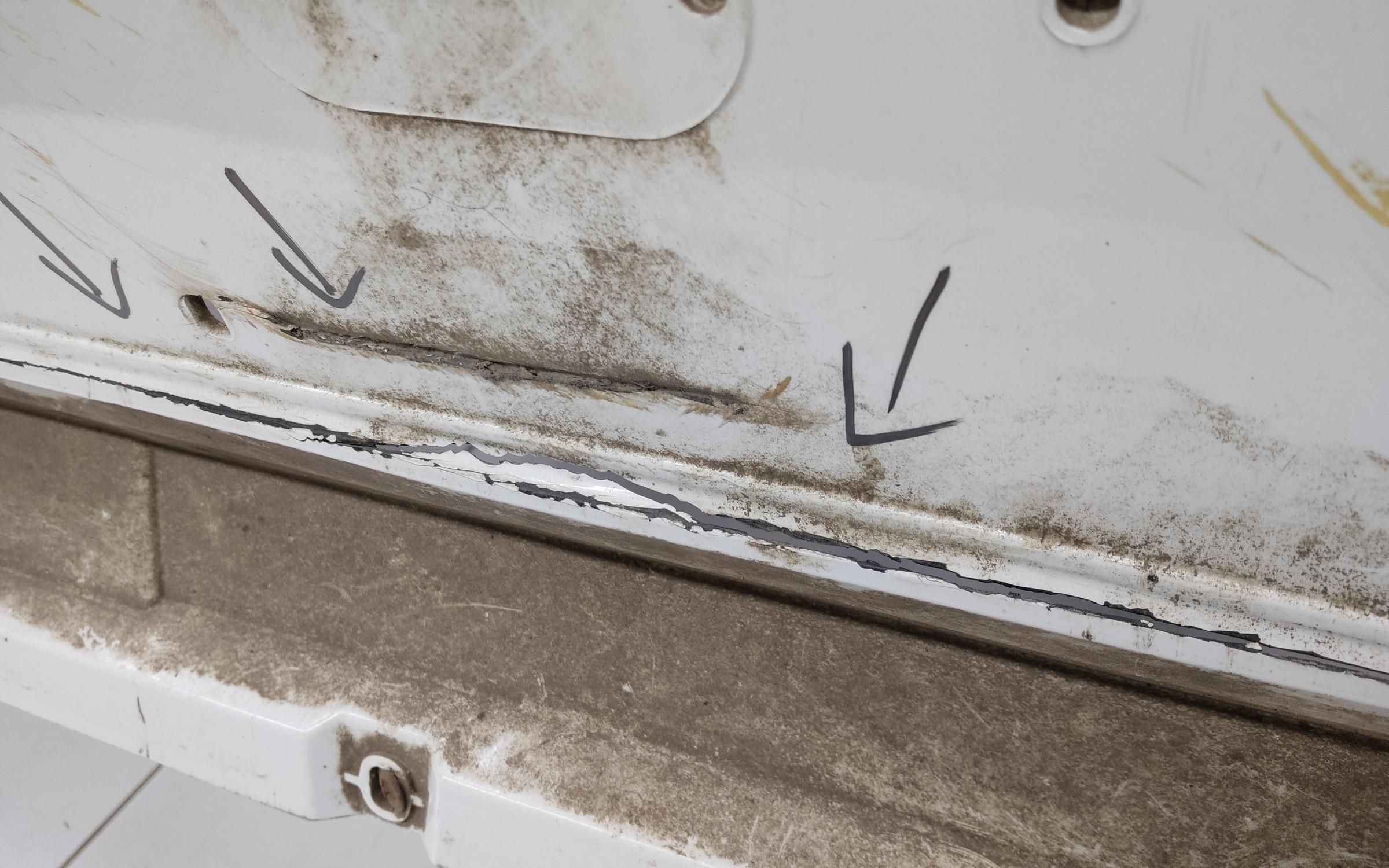 Бампер передний Renault Logan 2 Restail