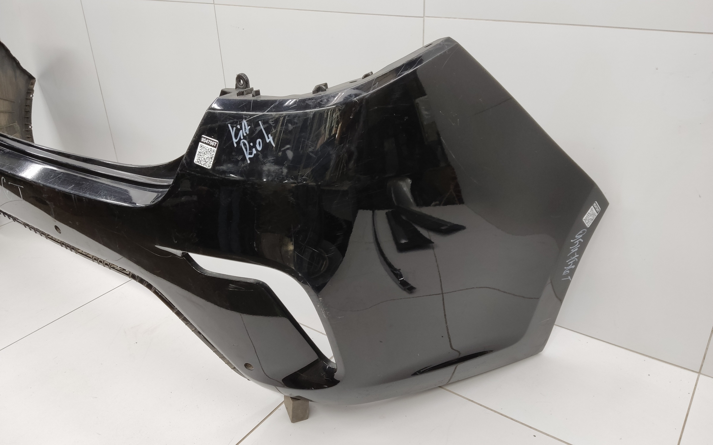 Бампер задний Kia Rio 4 Sedan