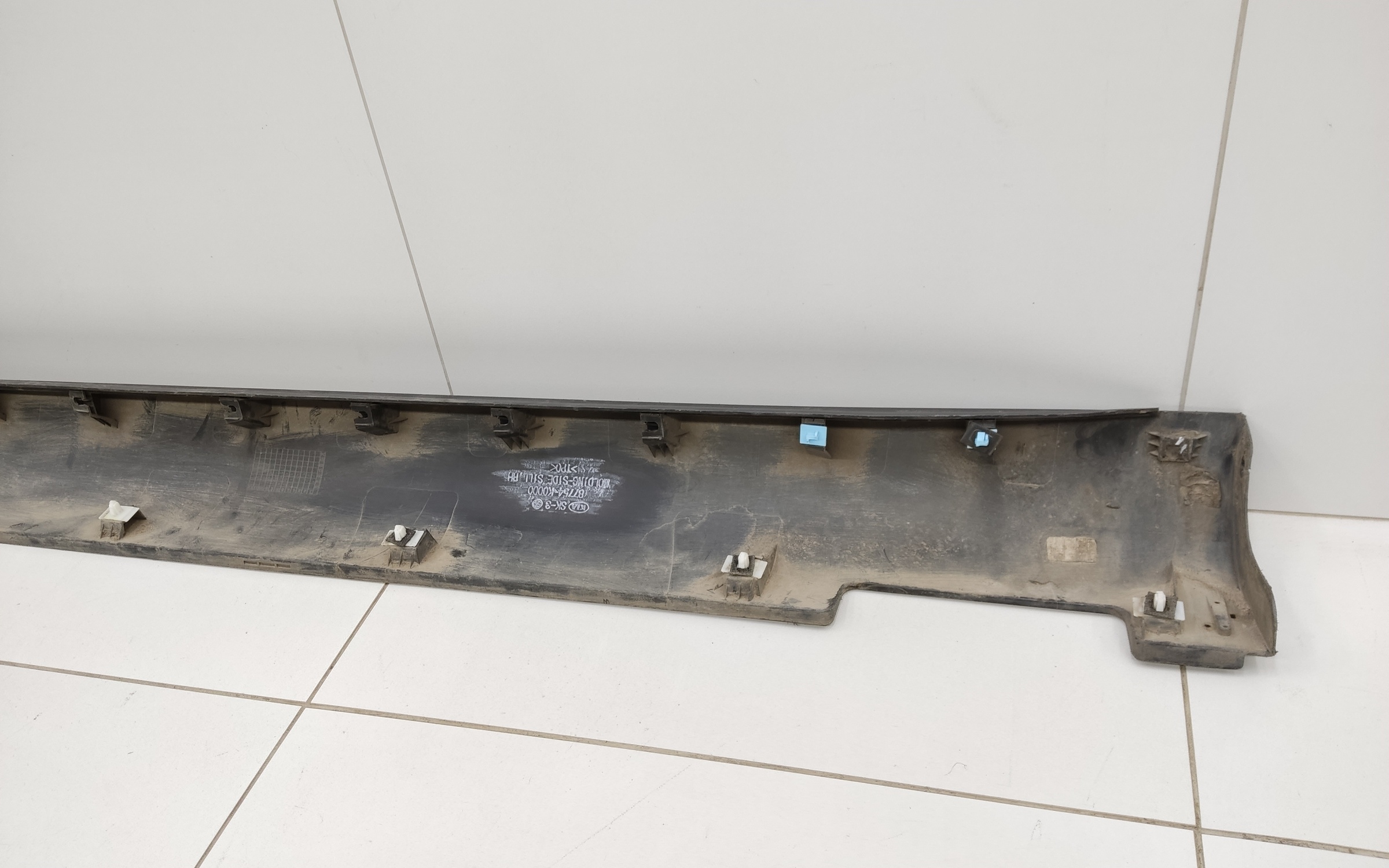 Накладка порога правого Kia Soul 3