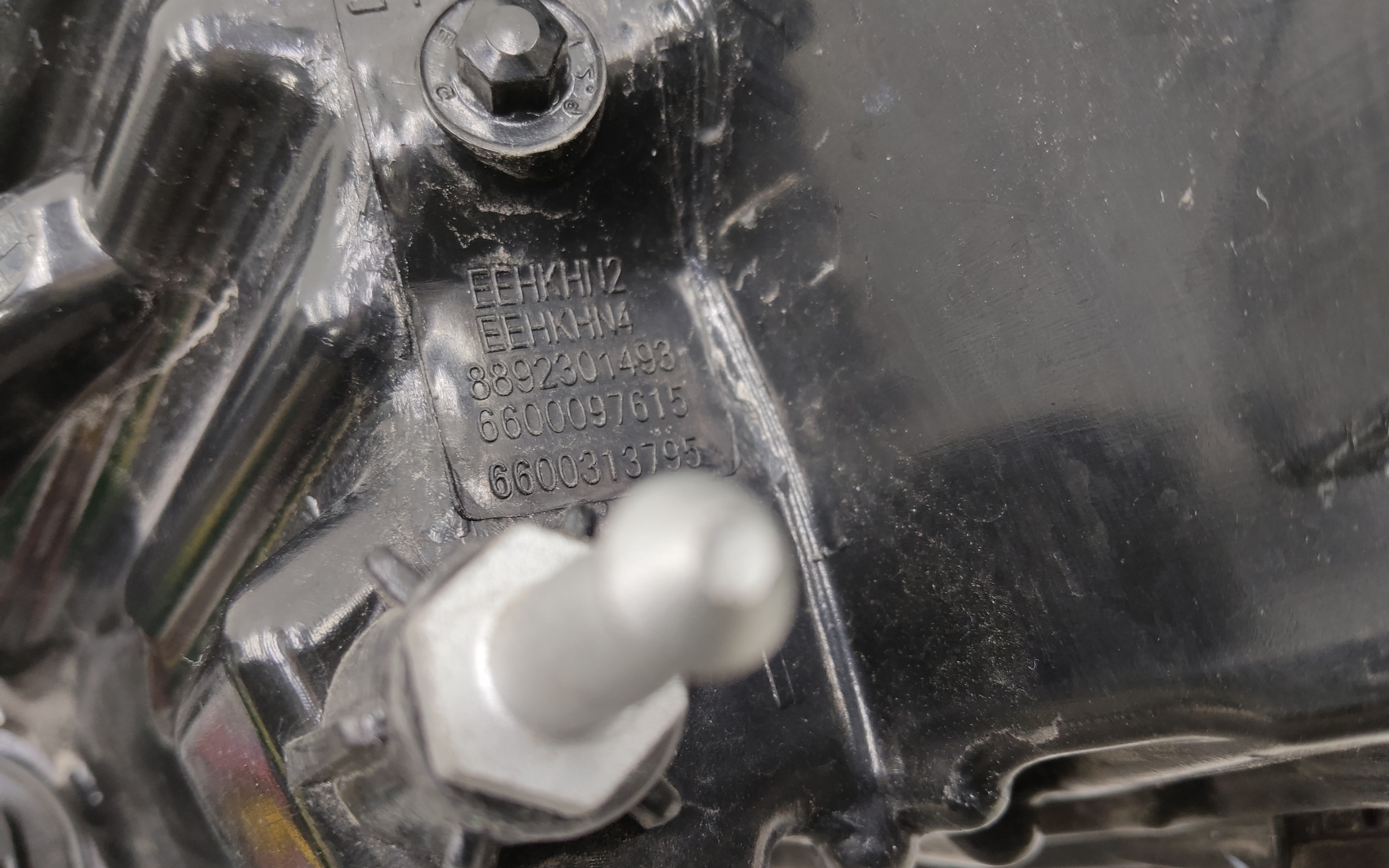 Фонарь задний левый наружный Geely Atlas Pro