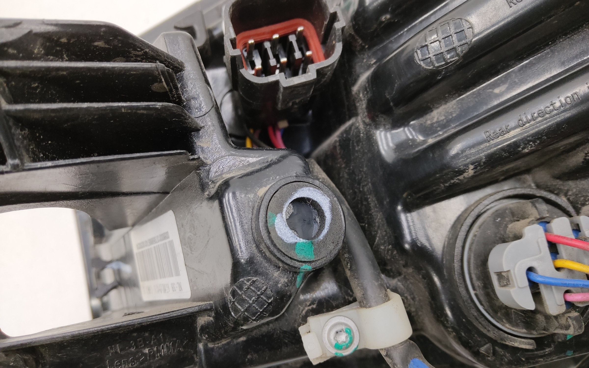 Фонарь задний левый наружный Geely Atlas Pro