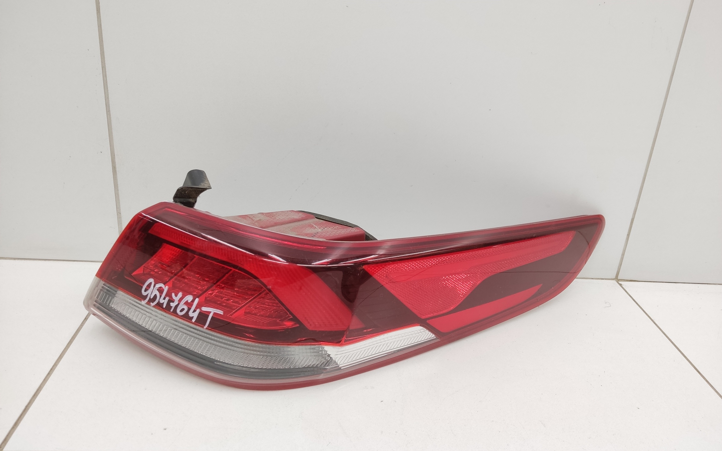 Фонарь задний правый наружный Kia Optima 4 Restail LED