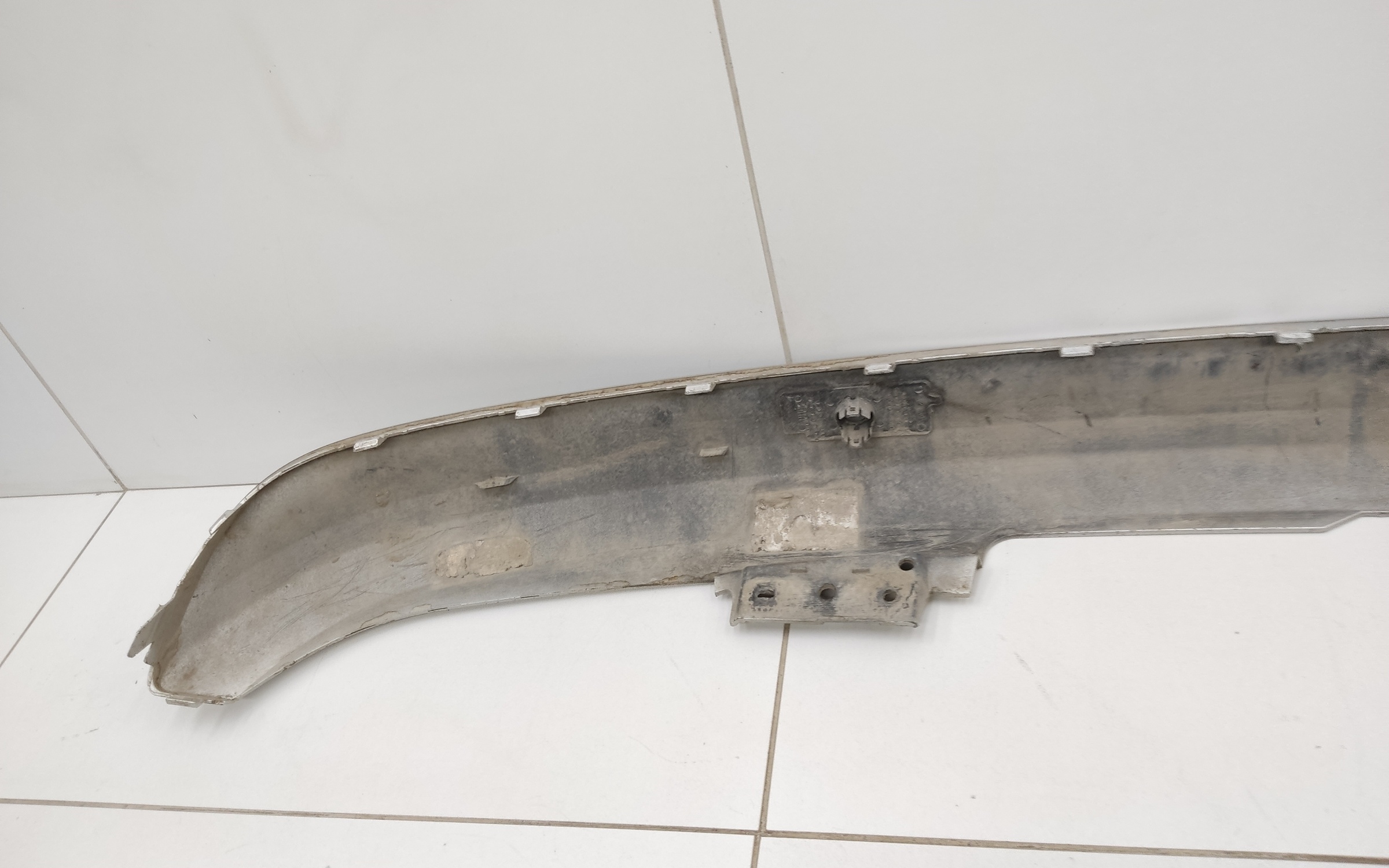 Накладка заднего бампера Volvo XC90 2 Restail