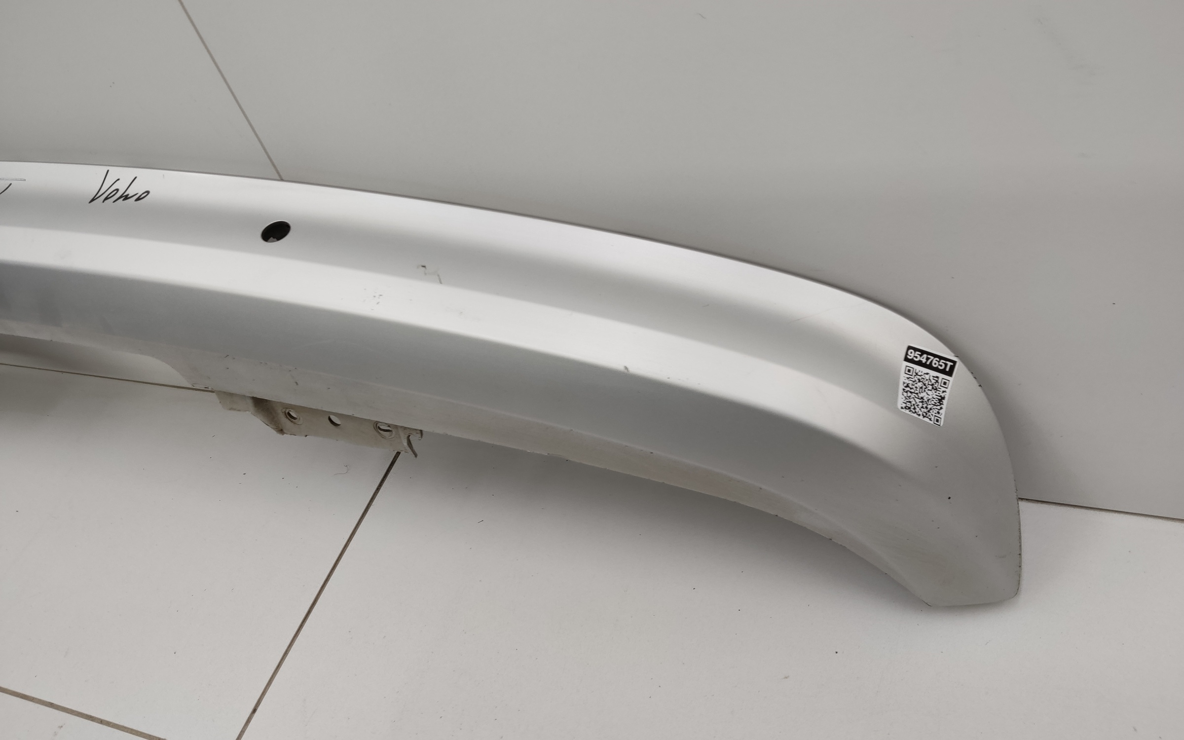 Накладка заднего бампера Volvo XC90 2 Restail