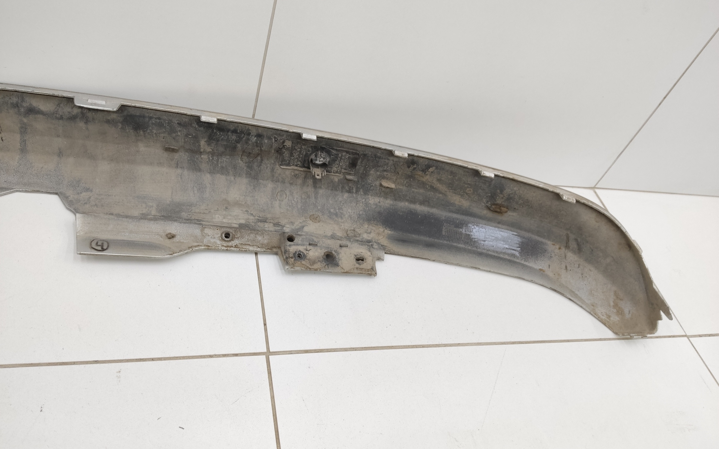 Накладка заднего бампера Volvo XC90 2 Restail