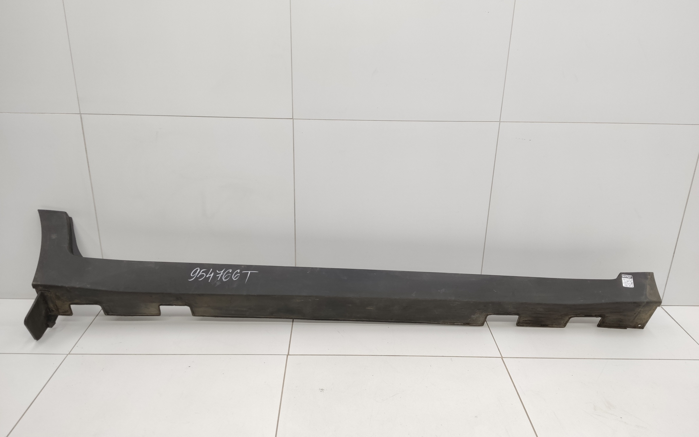 Накладка порога правого Hyundai Creta 1