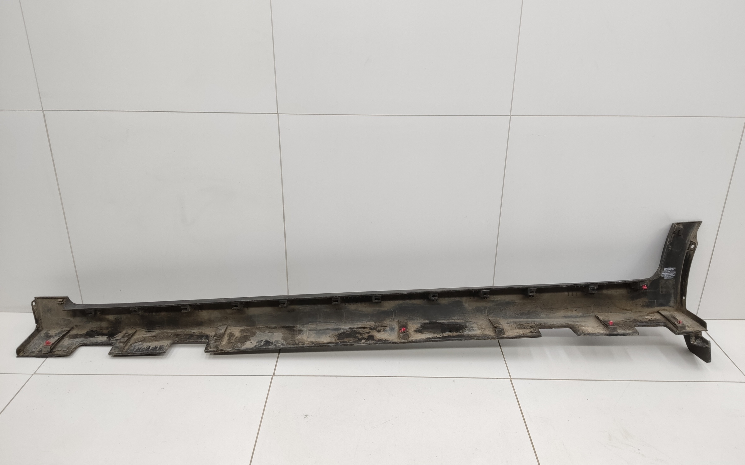 Накладка порога правого Hyundai Creta 1