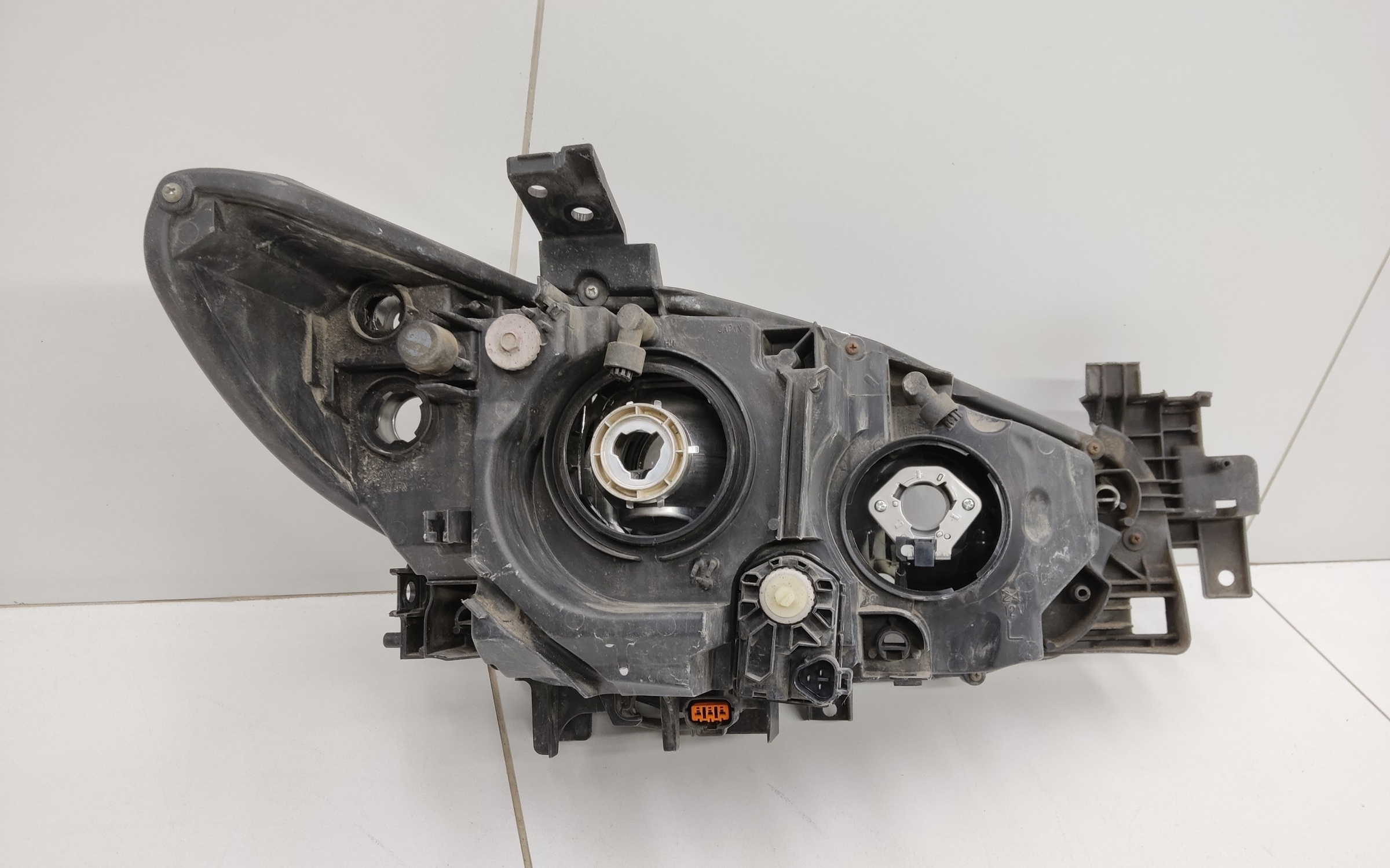 Фара передняя левая Mazda 6 GJ галоген