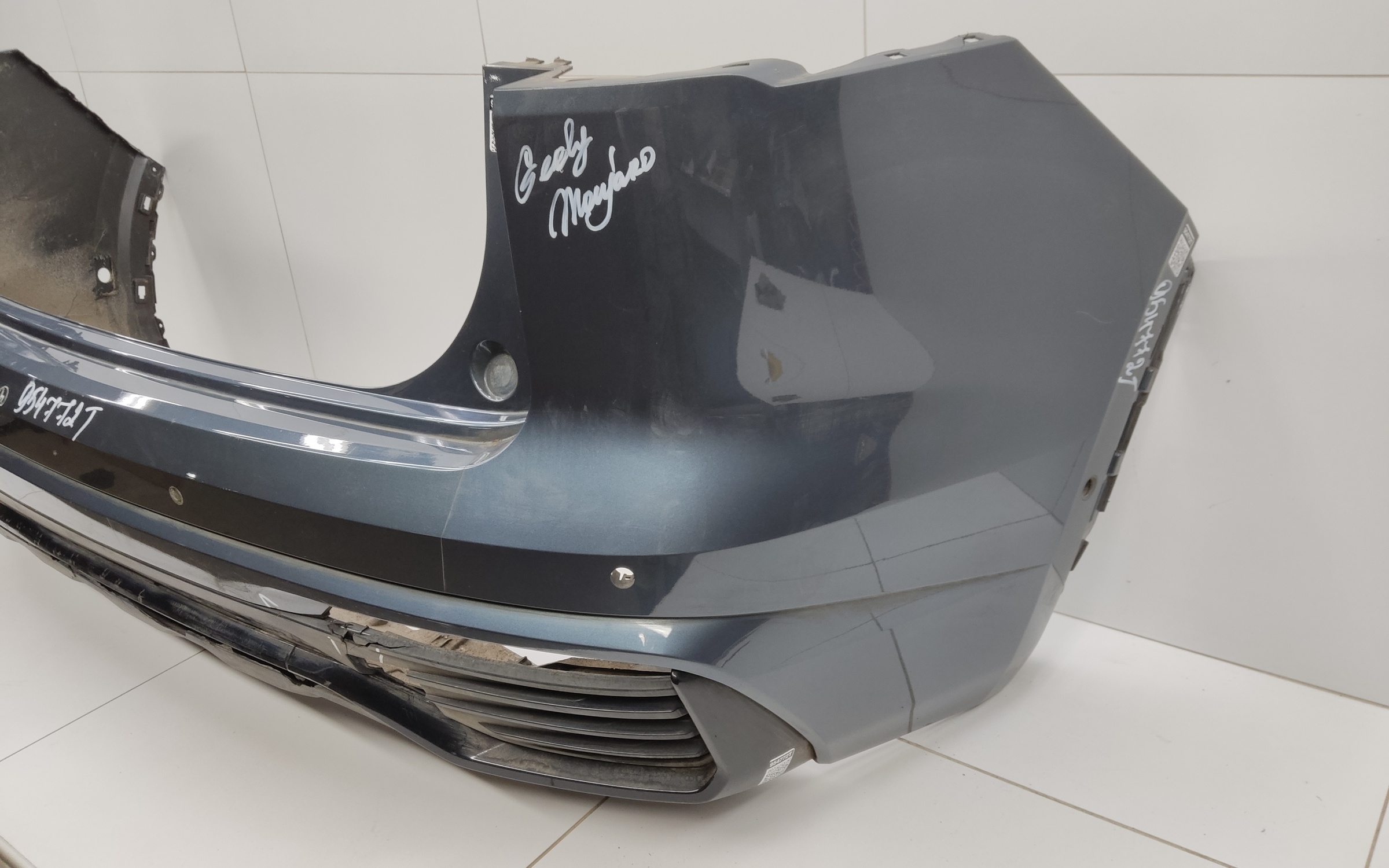 Бампер задний Geely Monjaro