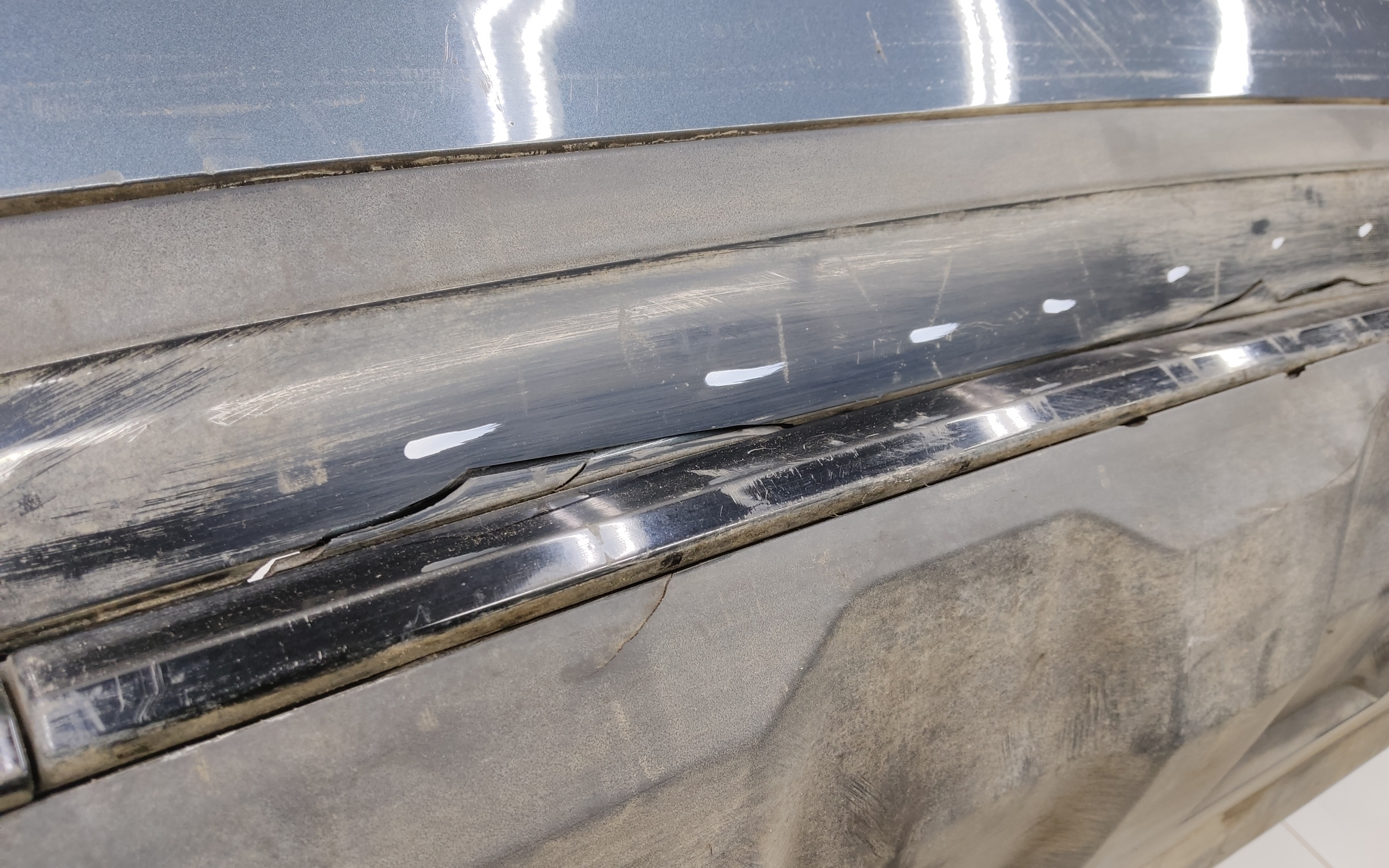 Бампер задний Geely Monjaro