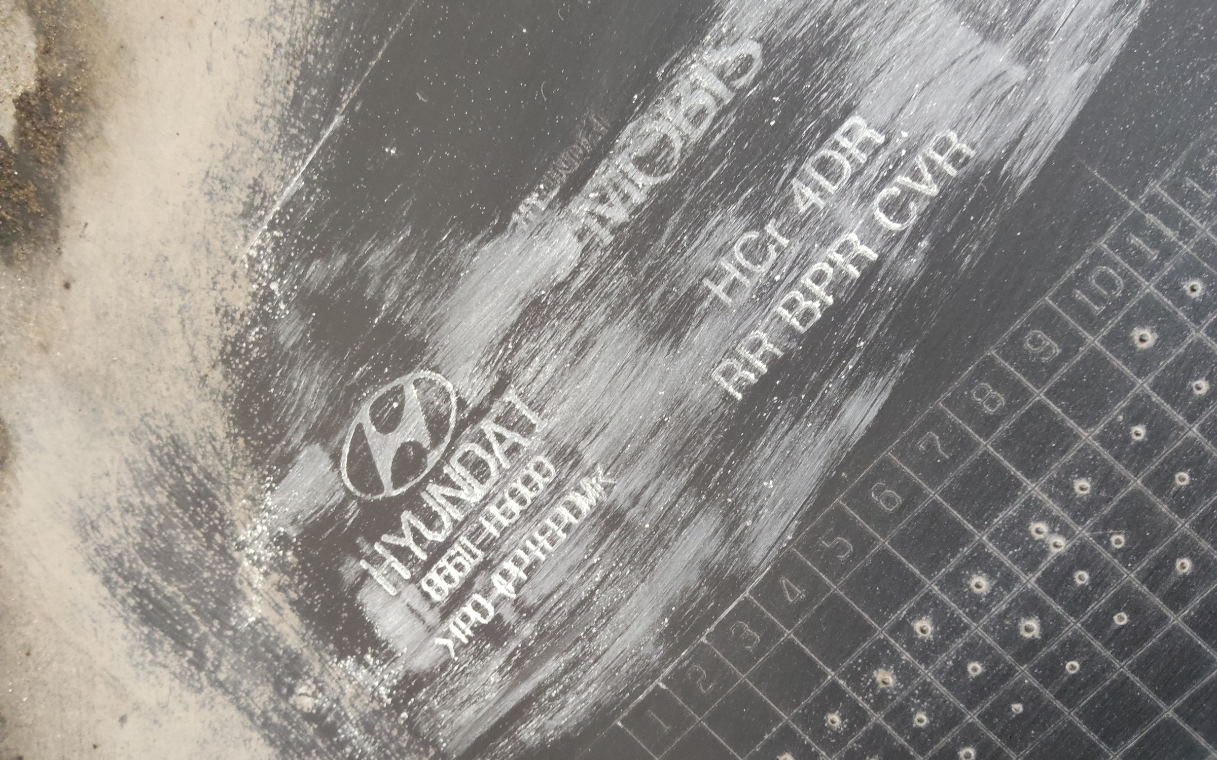 Бампер задний Hyundai Solaris 2 Sedan