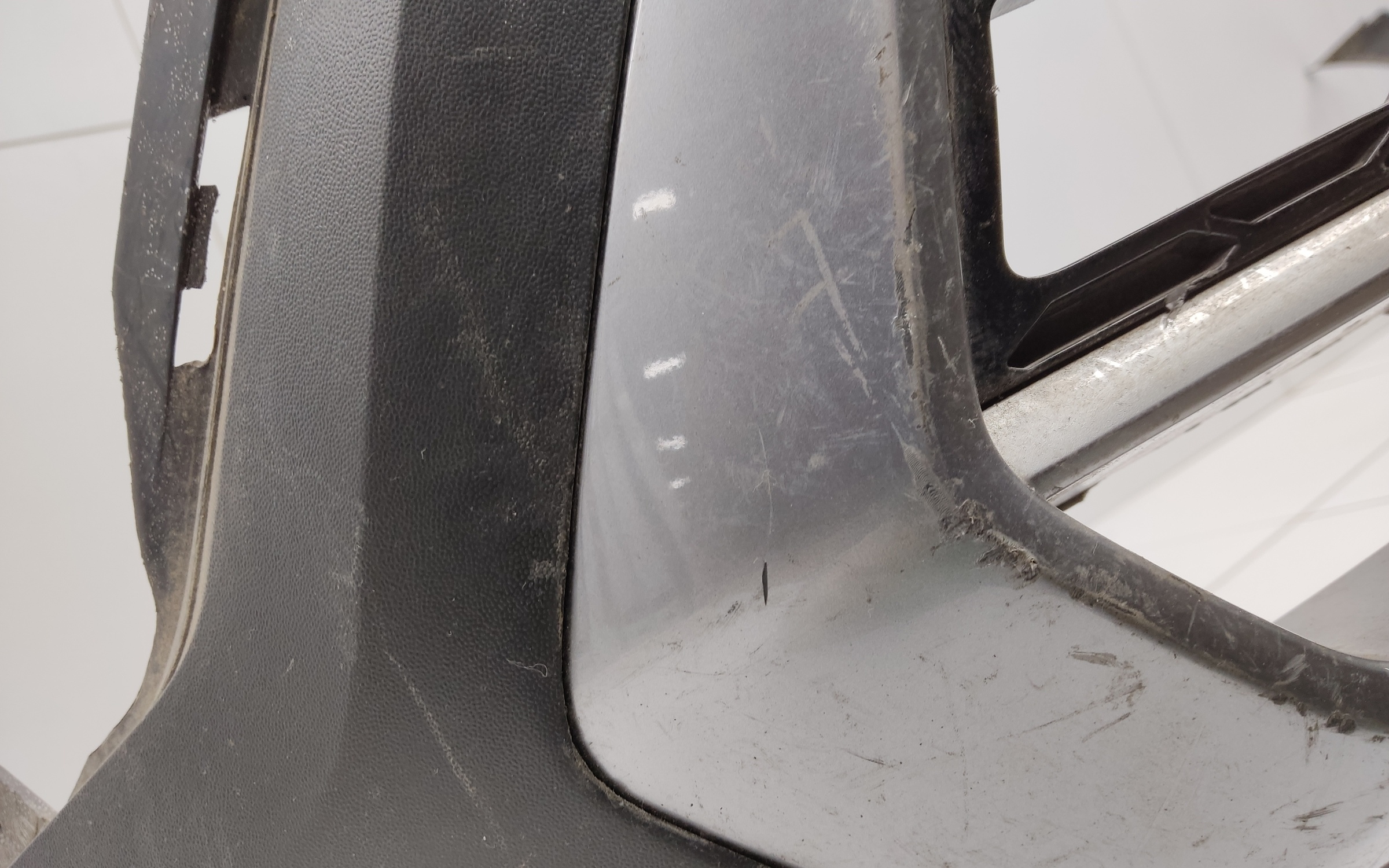 Юбка заднего бампера Kia Sorento 4