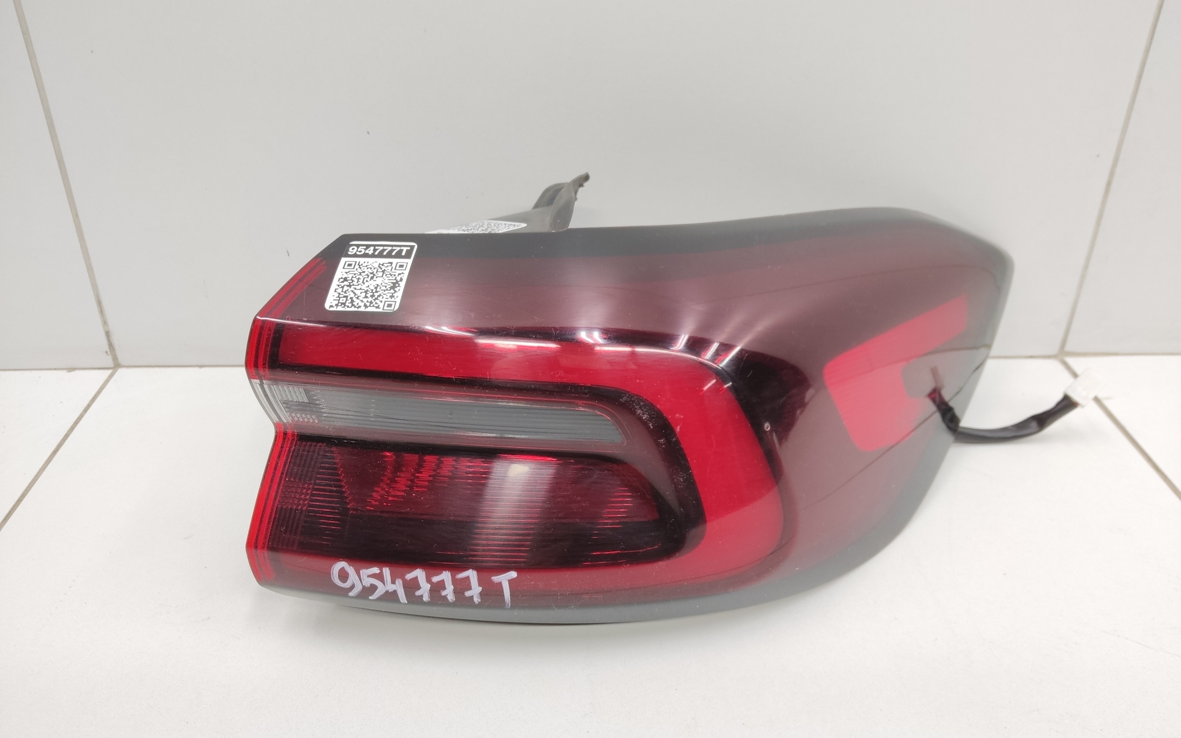 Фонарь задний правый наружный Chery Tiggo 8