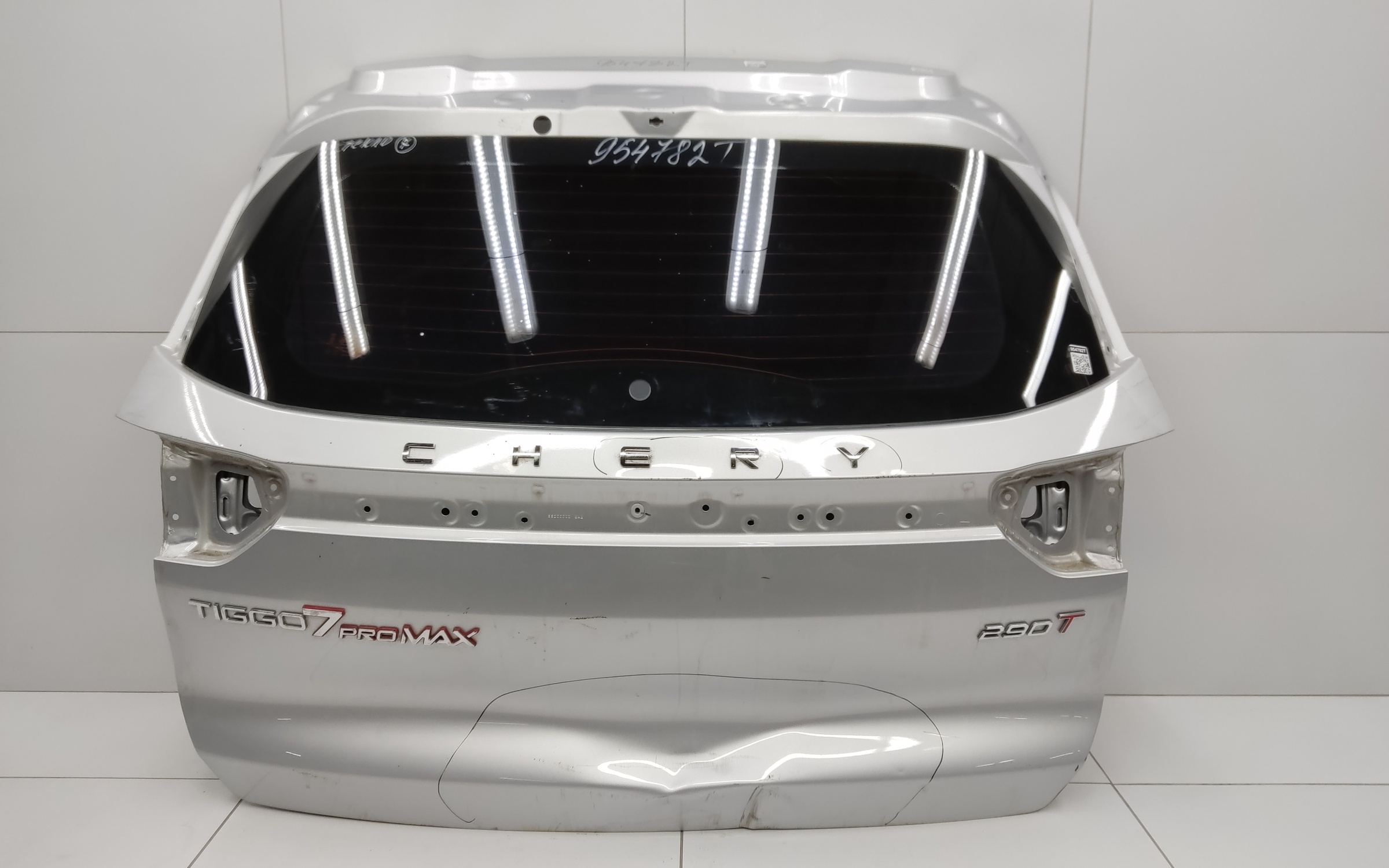 Стекло крышки багажника Chery Tiggo 7 Pro