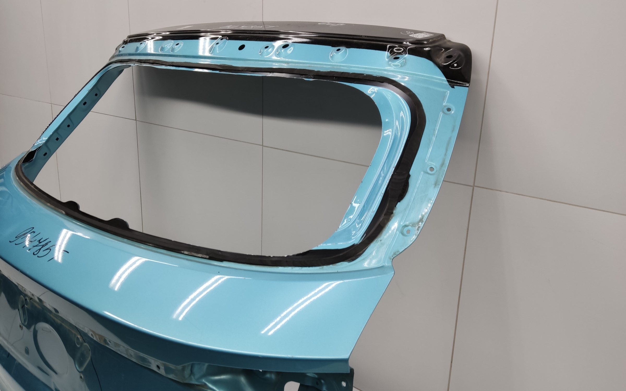 Крышка багажника Geely Coolray