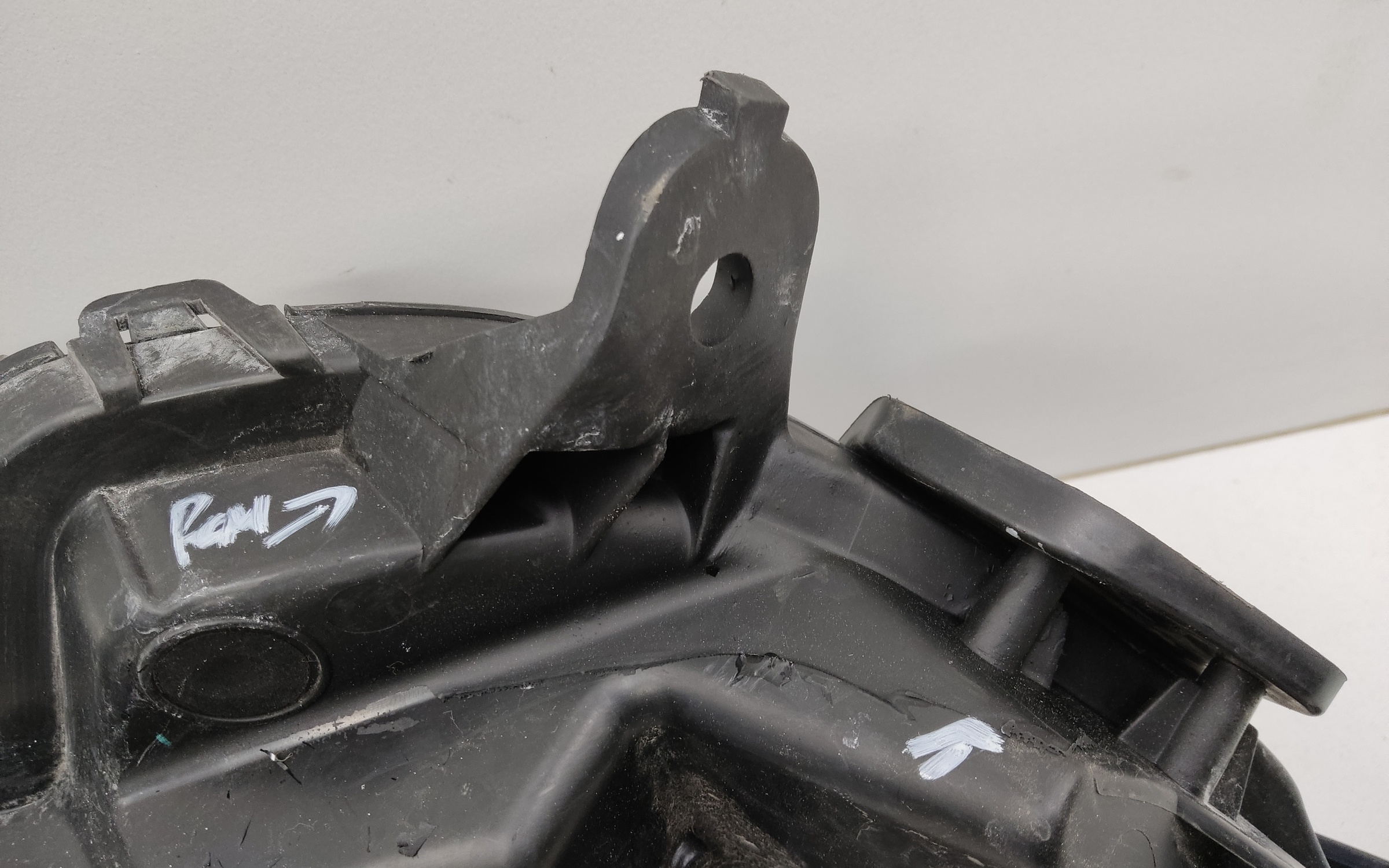 Фара ДХО передняя левая Москвич 3