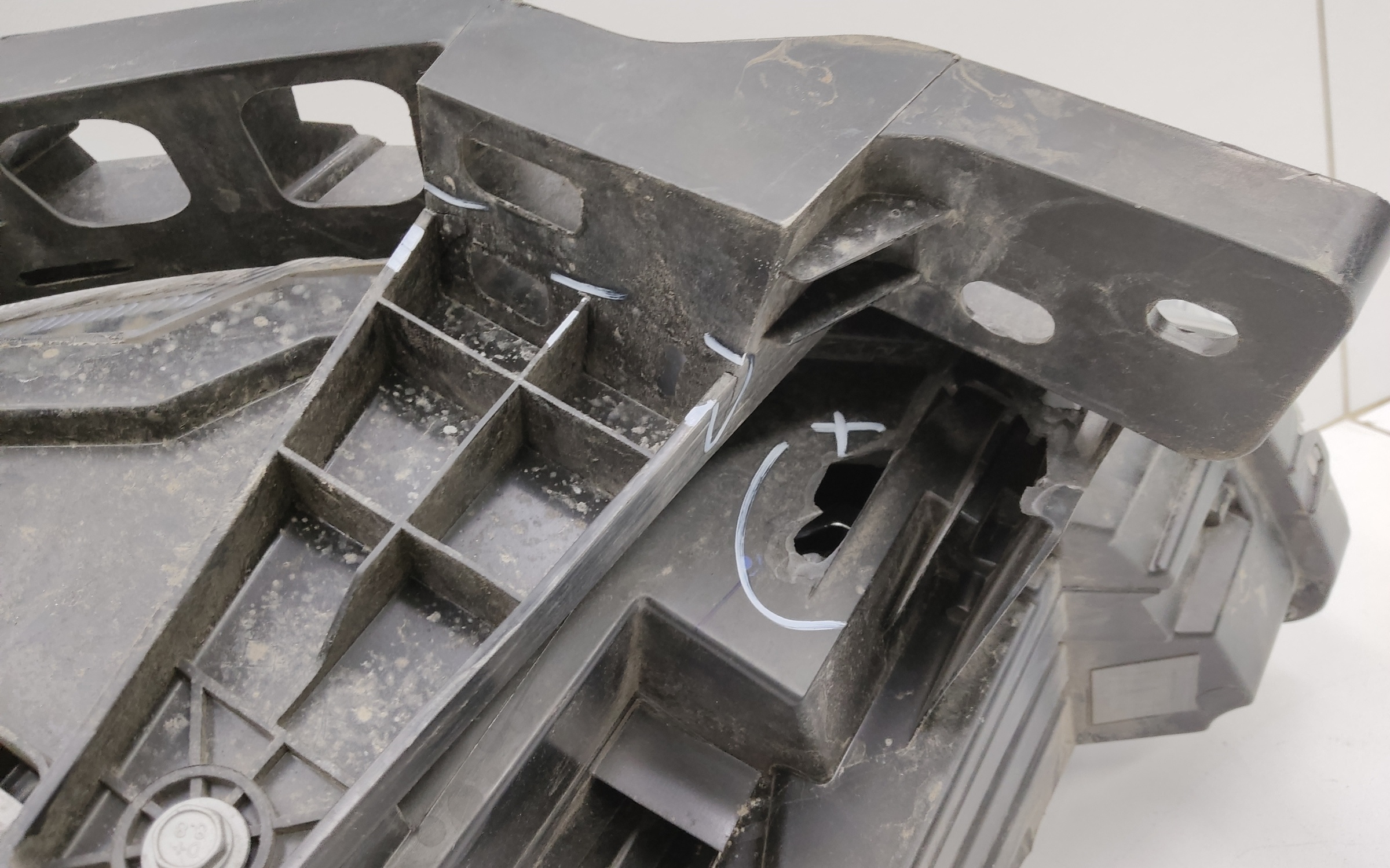 Фара передняя правая Haval F7 LED