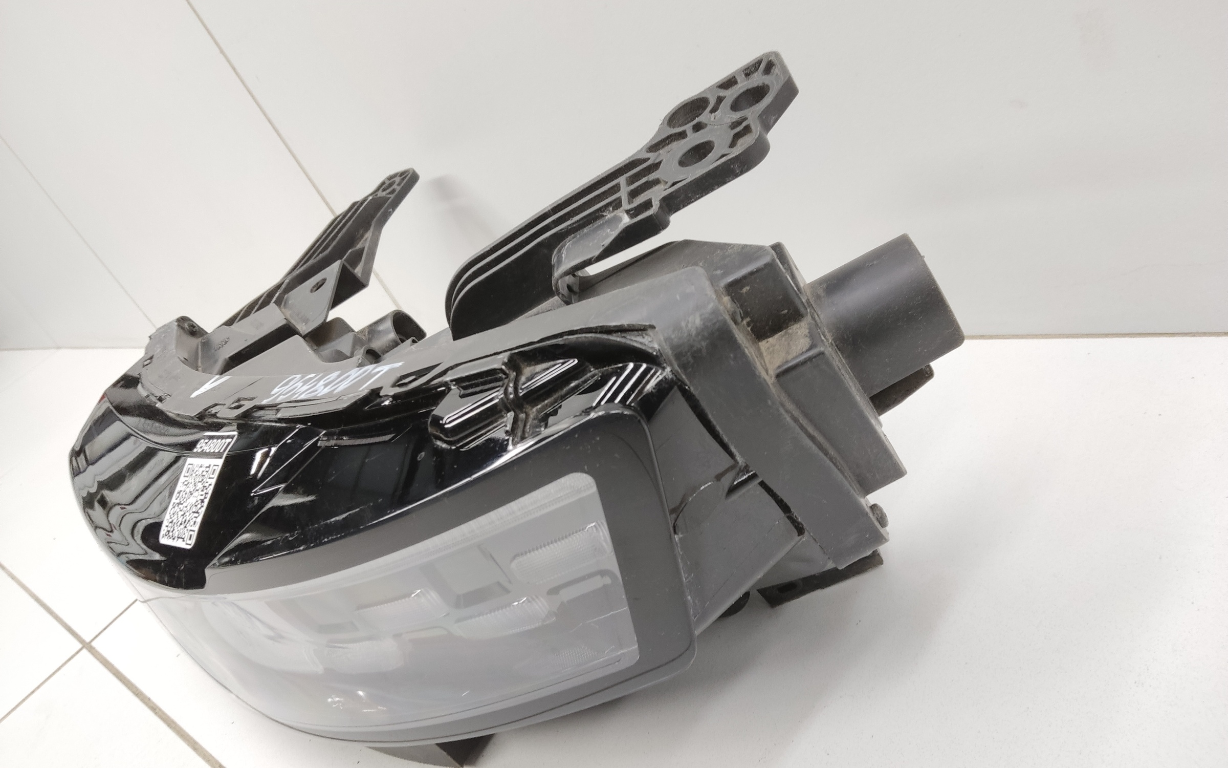 Фара передняя левая Jaecoo J7 LED