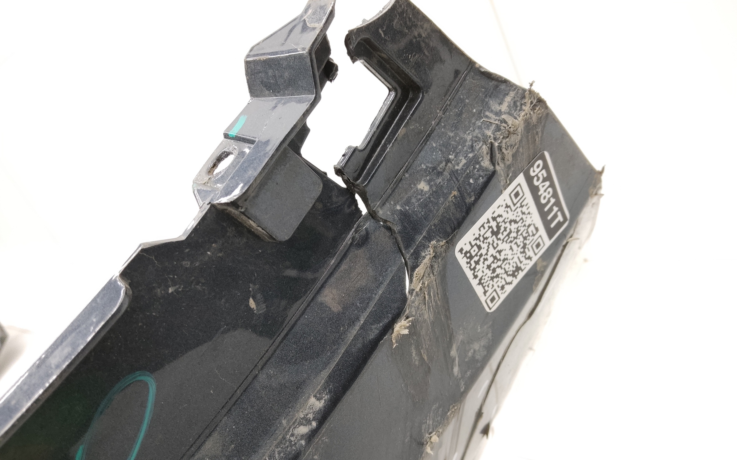 Бампер передний Geely Monjaro