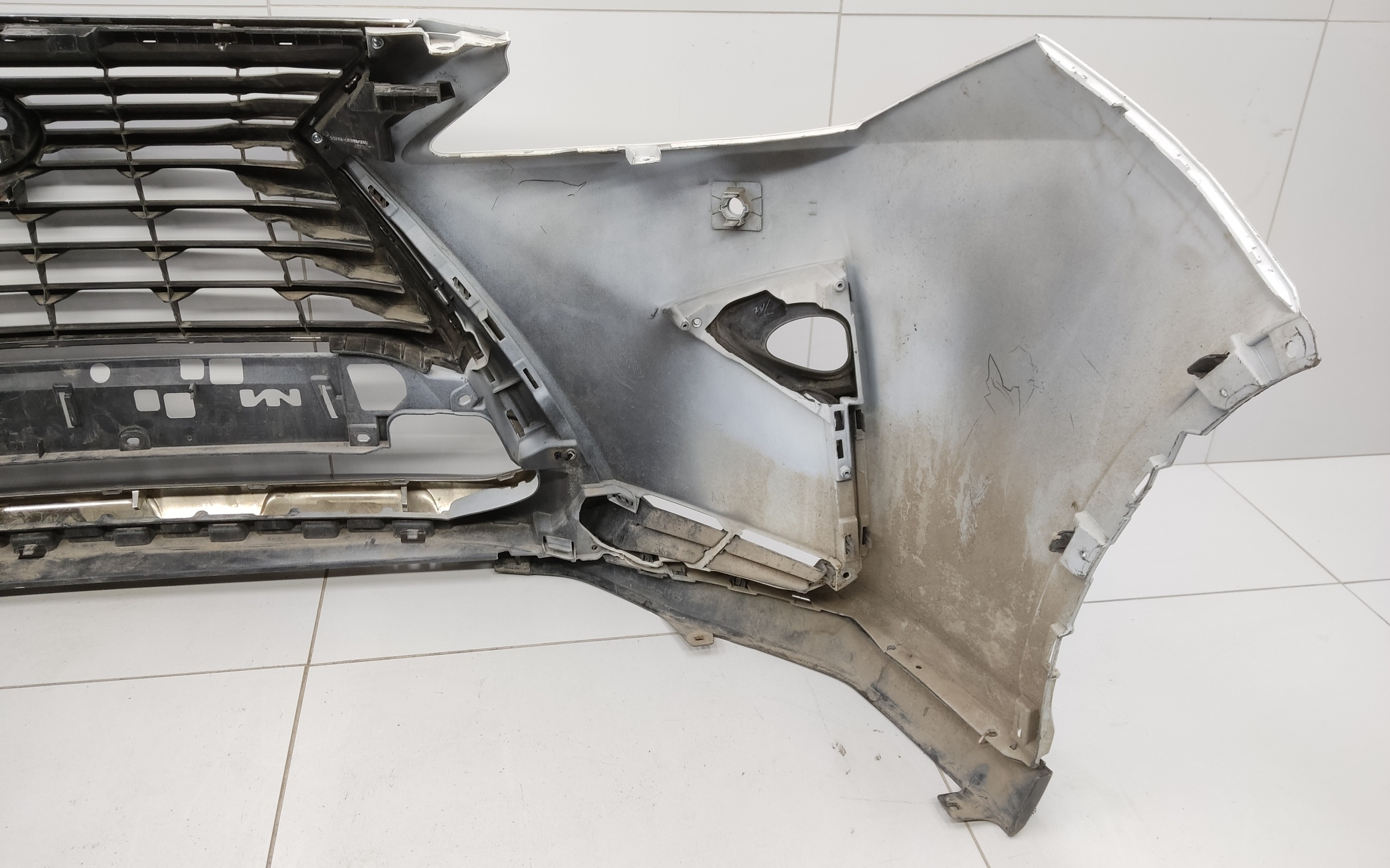 Бампер передний Lexus RX 4 F-Sport