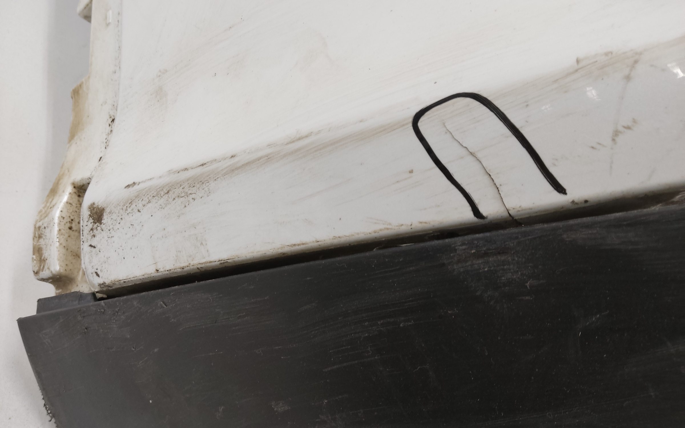 Бампер передний Lexus RX 4 F-Sport